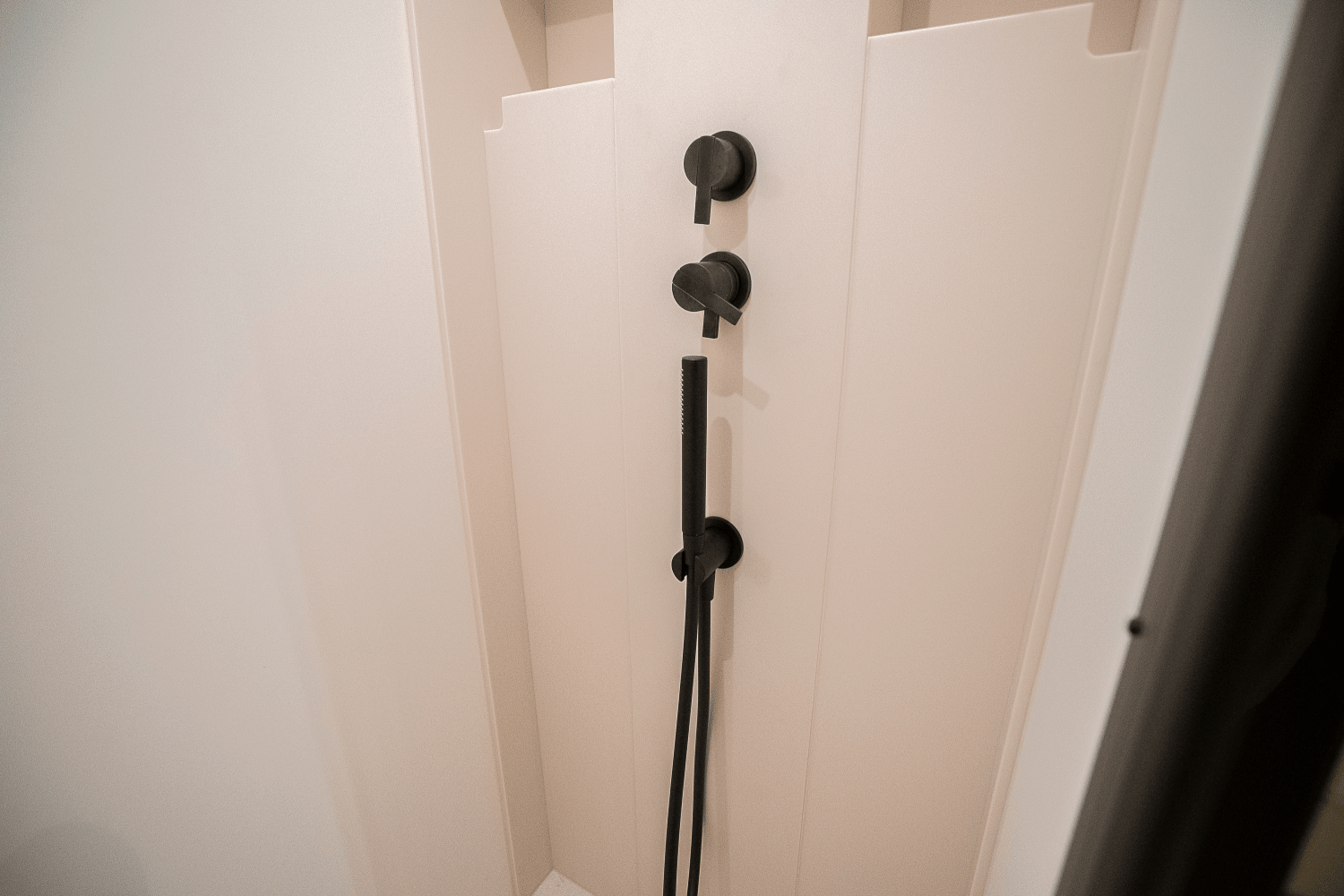 2026 Azimut Fly 62 Image Thumbnail #87