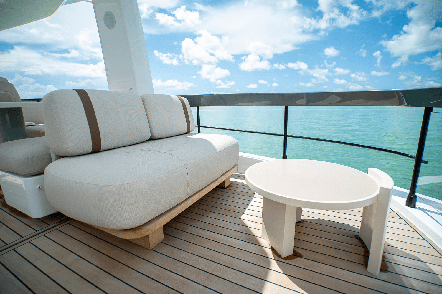 2026 Azimut Fly 62 Image Thumbnail #45