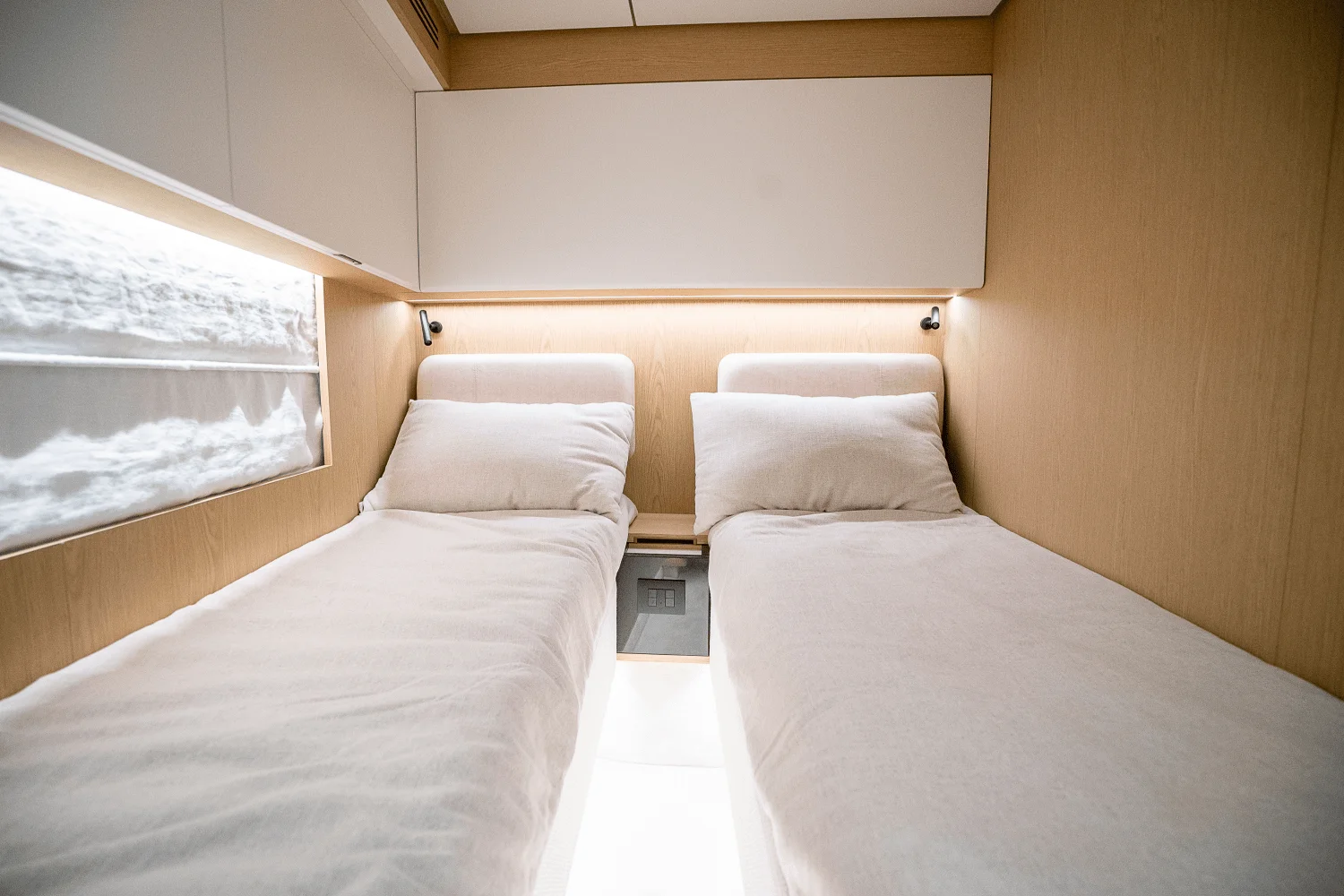 2026 Azimut Fly 62 Image Thumbnail #58