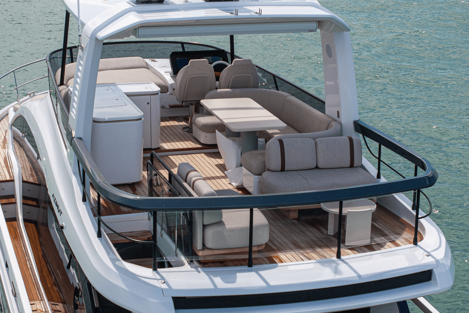 2026 Azimut Fly 62 Image Thumbnail #43