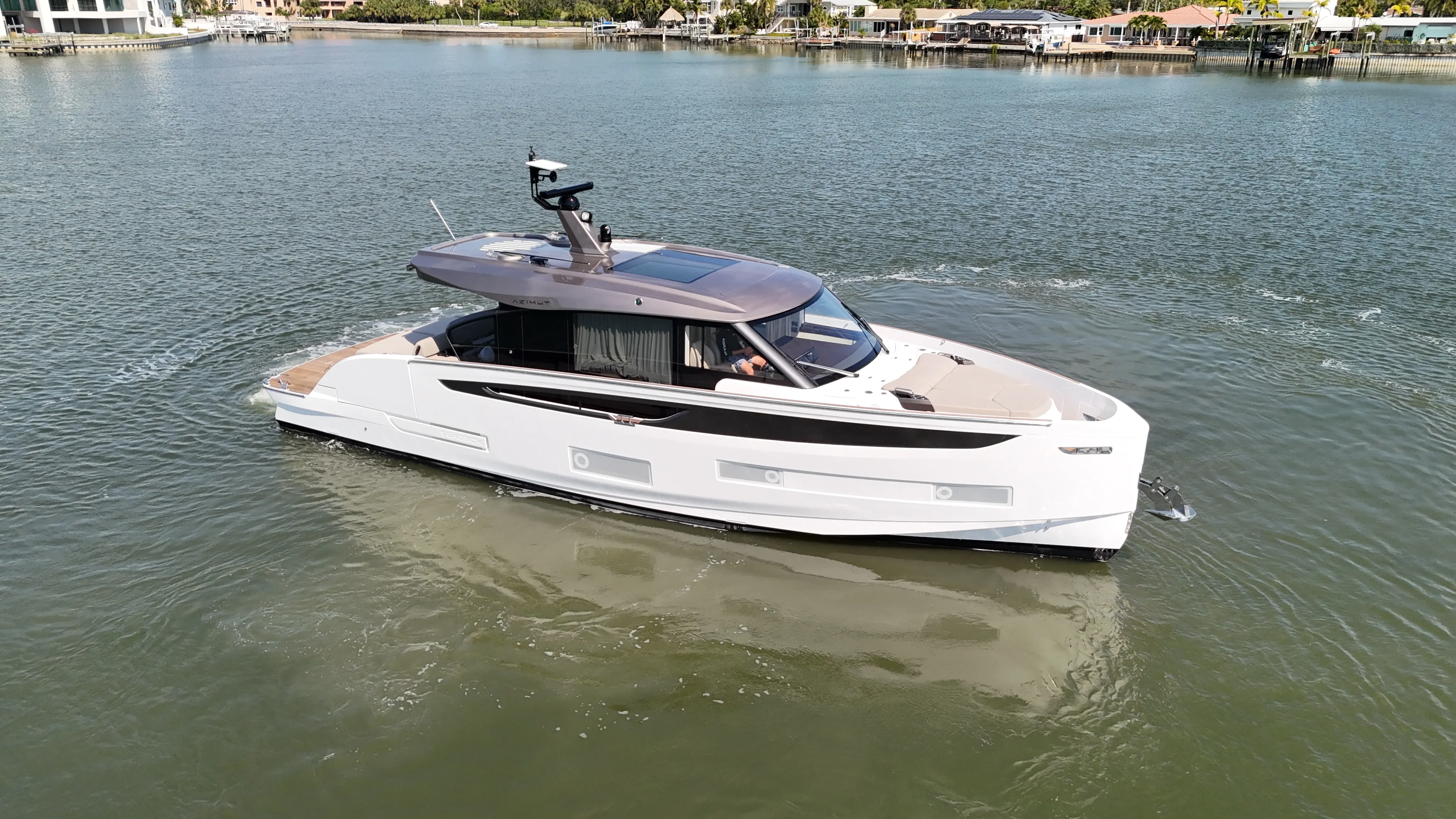 2026 Azimut Seadeck 6 Image Thumbnail #15