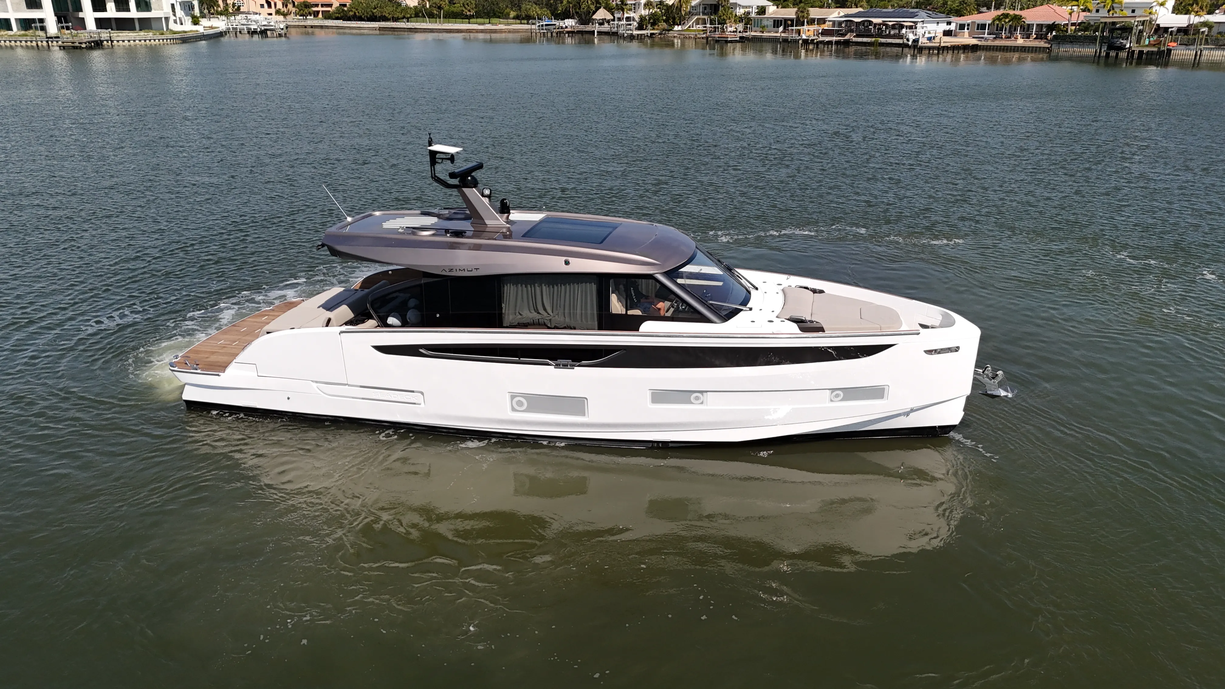 2026 Azimut Seadeck 6 Image Thumbnail #16