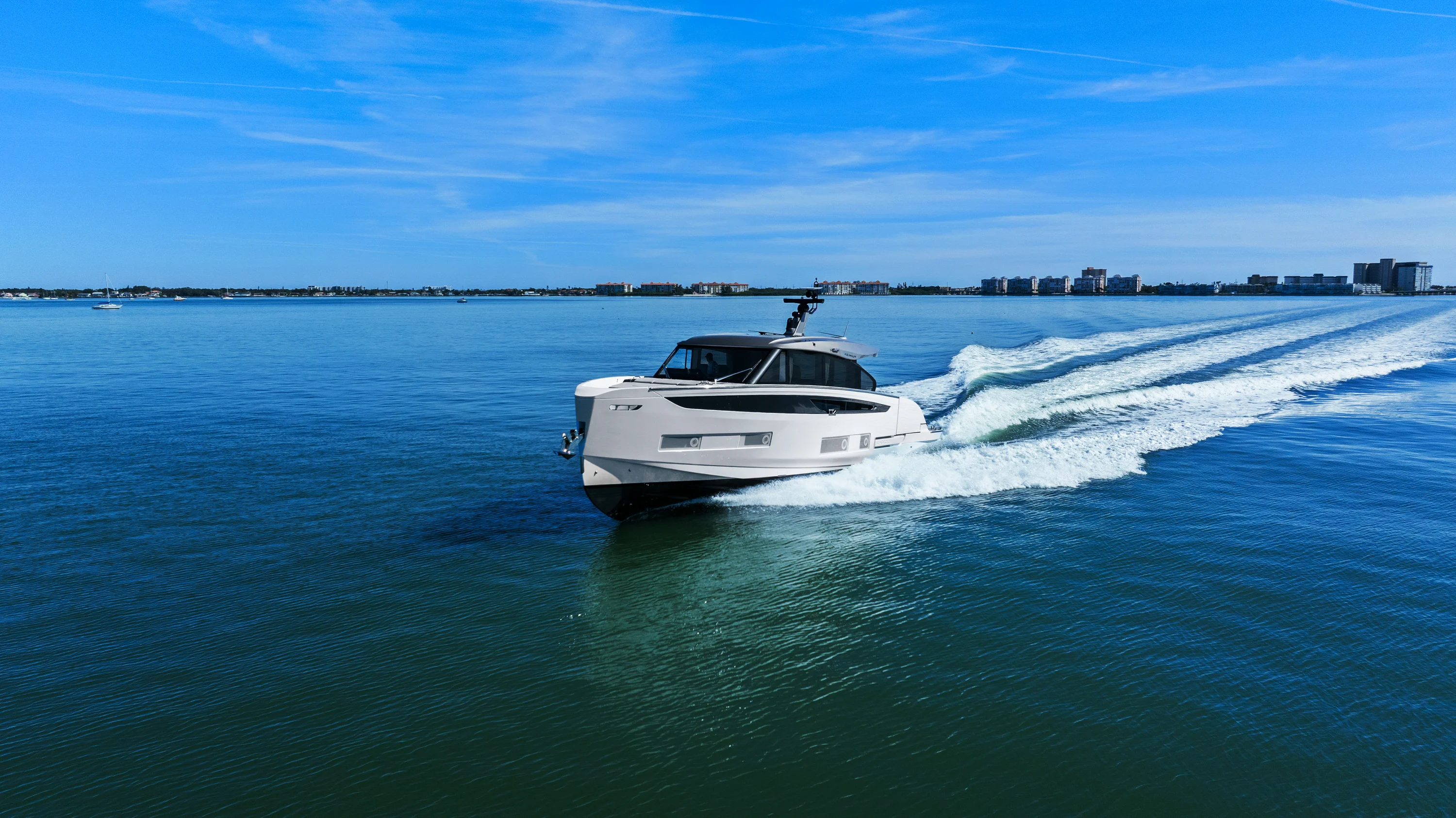 2026 Azimut Seadeck 6 Image Thumbnail #20