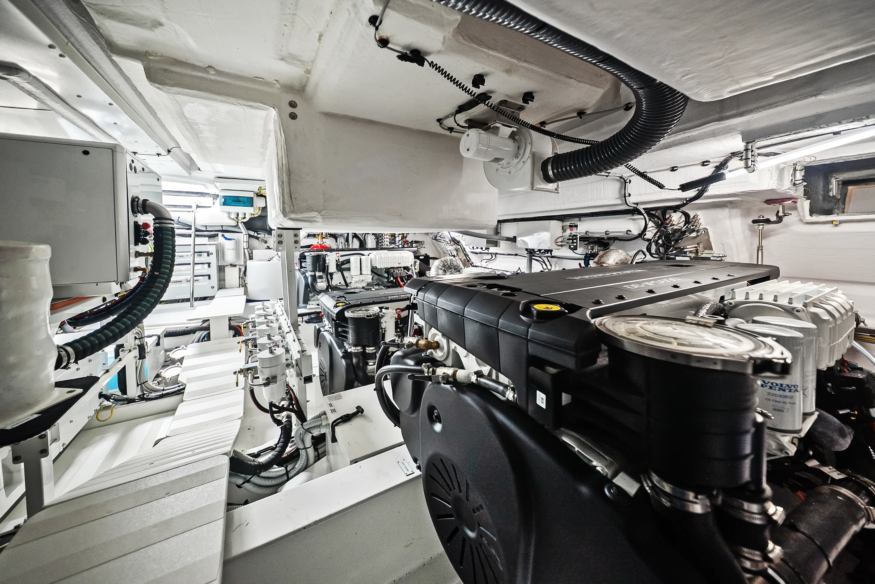 2026 Azimut Seadeck 6 Image Thumbnail #89