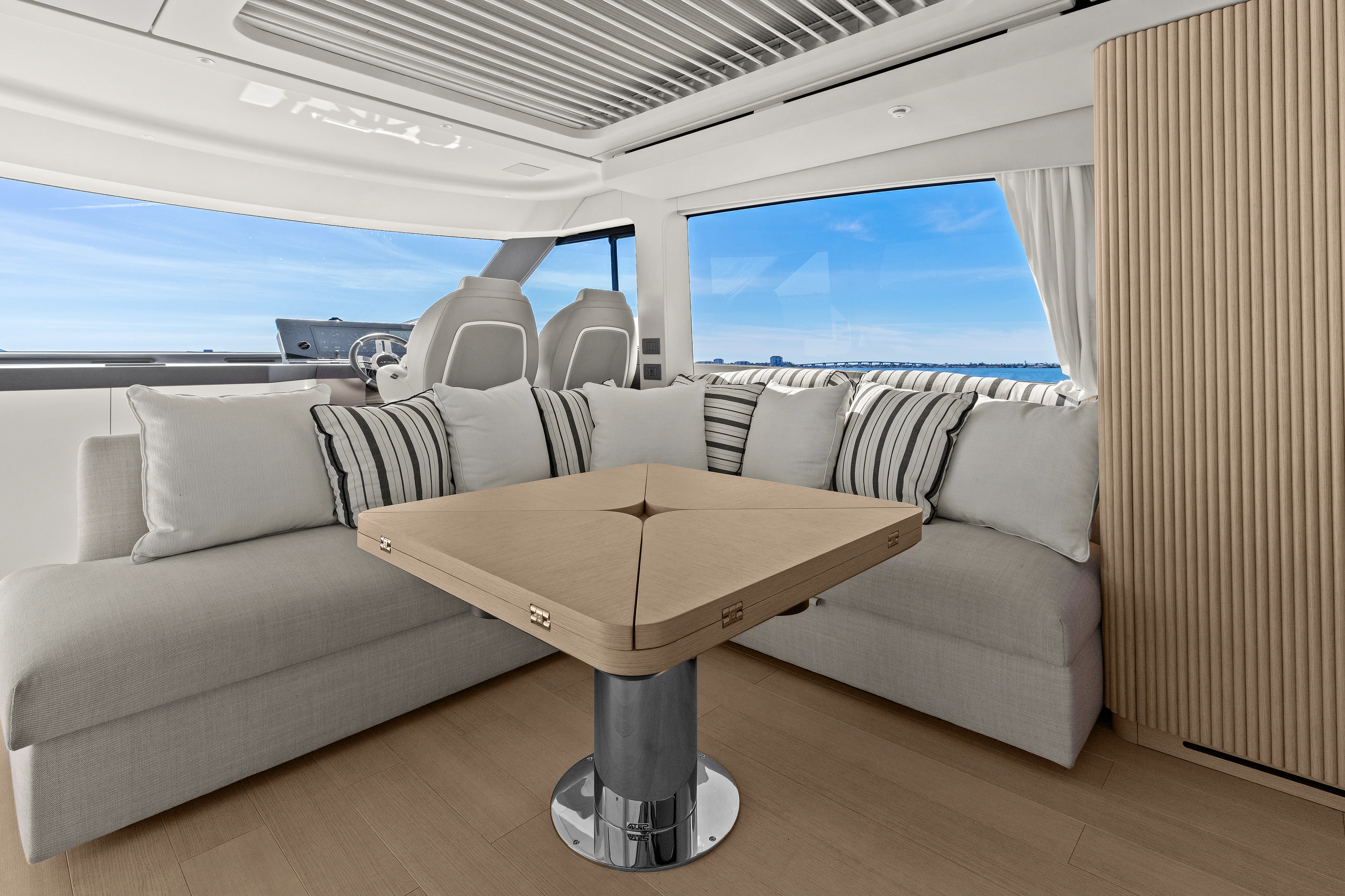 2026 Azimut Seadeck 6 Image Thumbnail #49