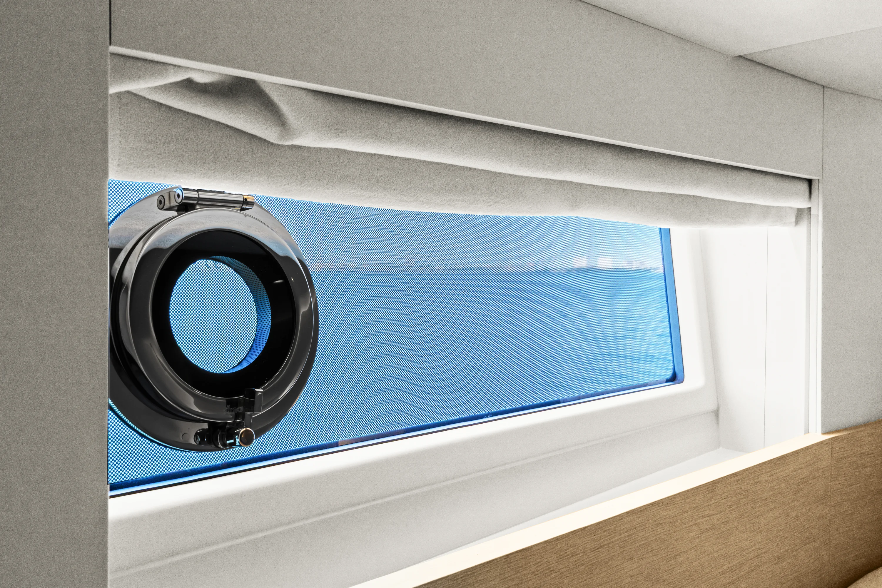 2026 Azimut Seadeck 6 Image Thumbnail #85