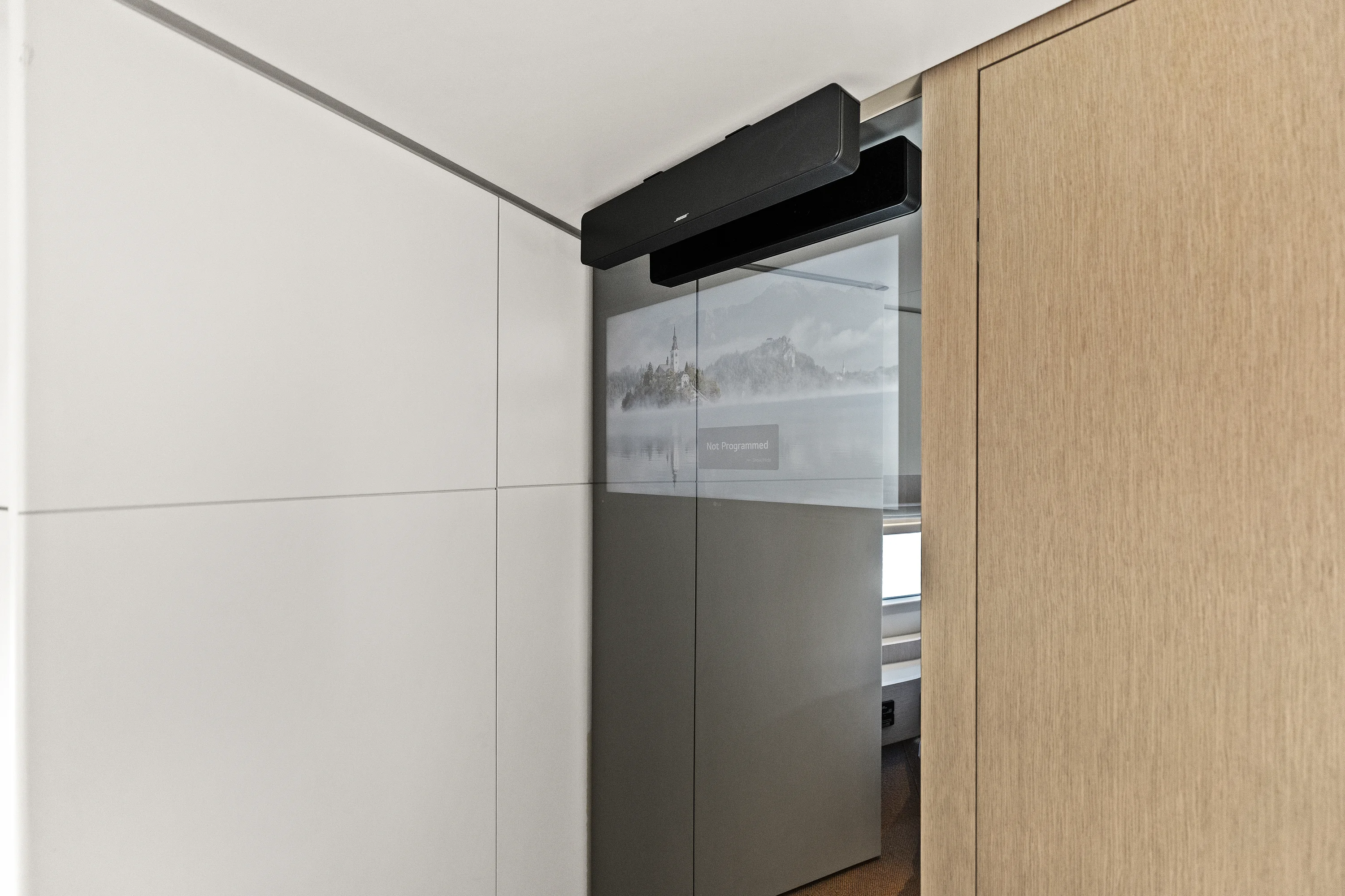 2026 Azimut Seadeck 6 Image Thumbnail #78