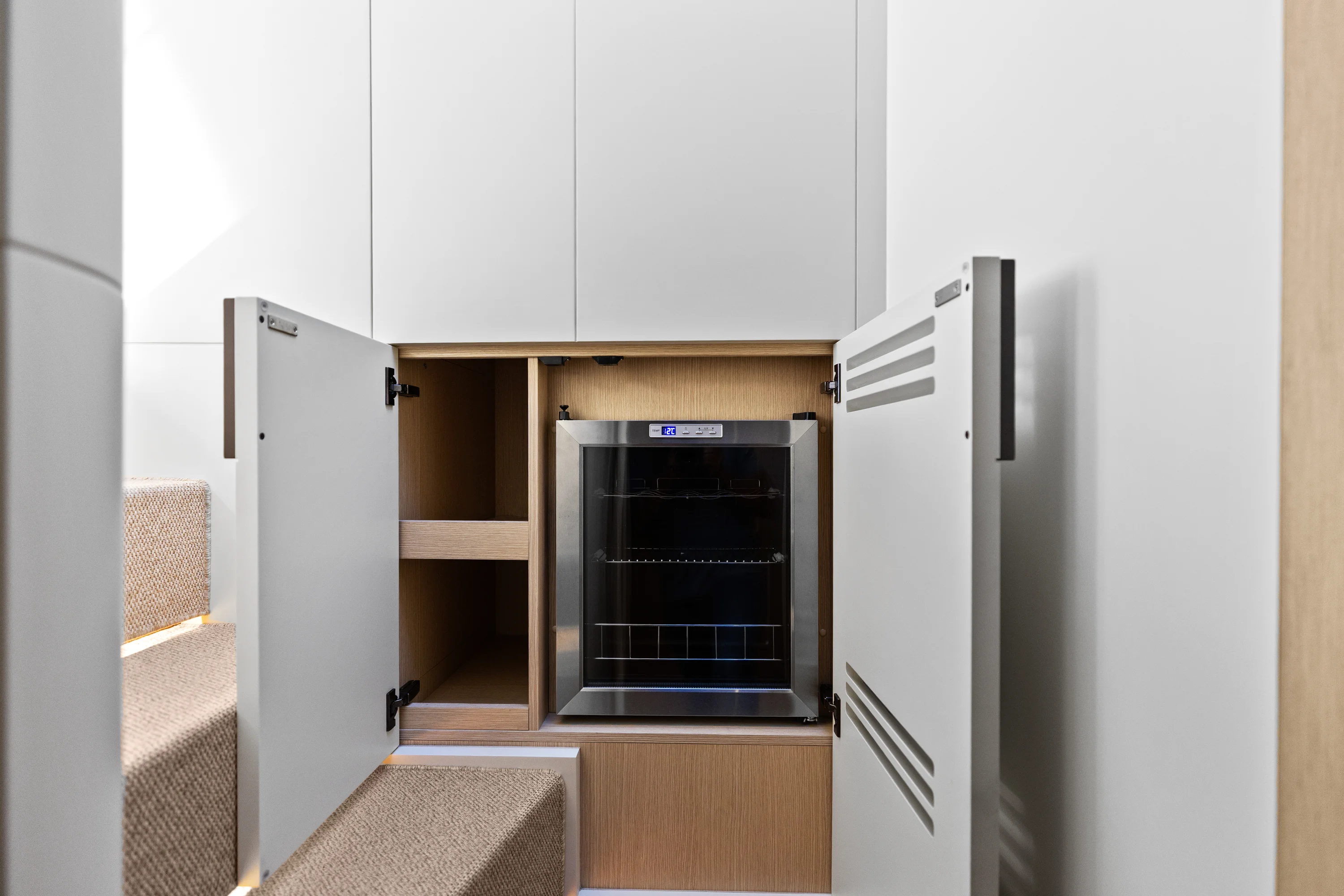 2026 Azimut Seadeck 6 Image Thumbnail #86