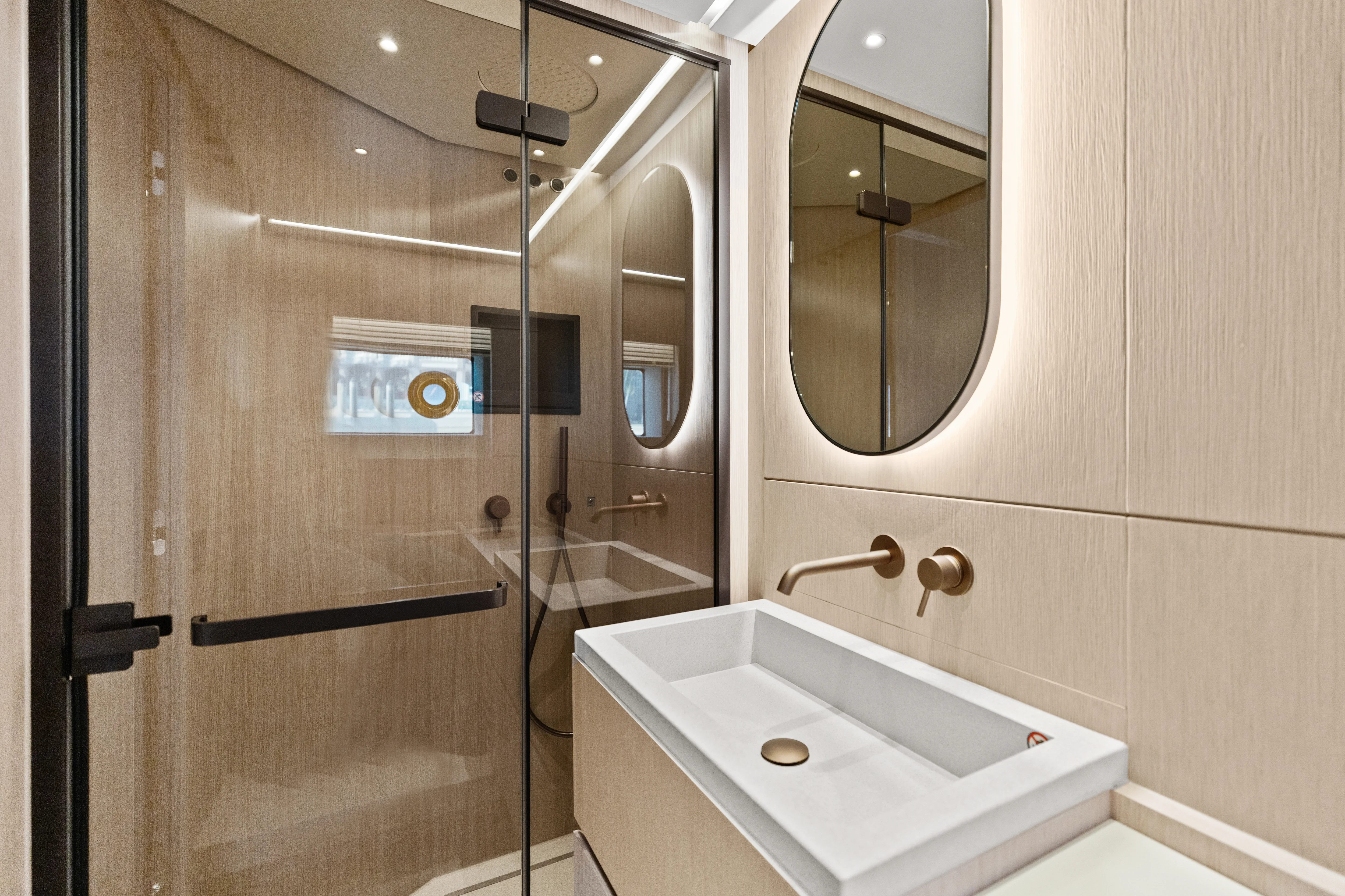 2026 Azimut Seadeck 6 Image Thumbnail #73