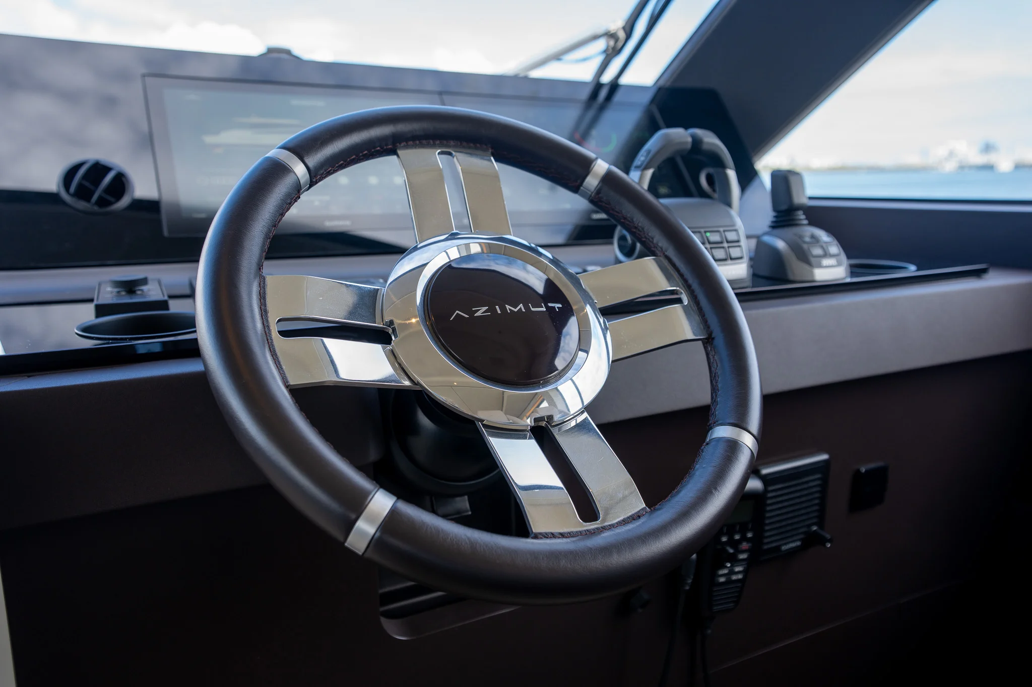 2026 Azimut Seadeck 6 Image Thumbnail #39