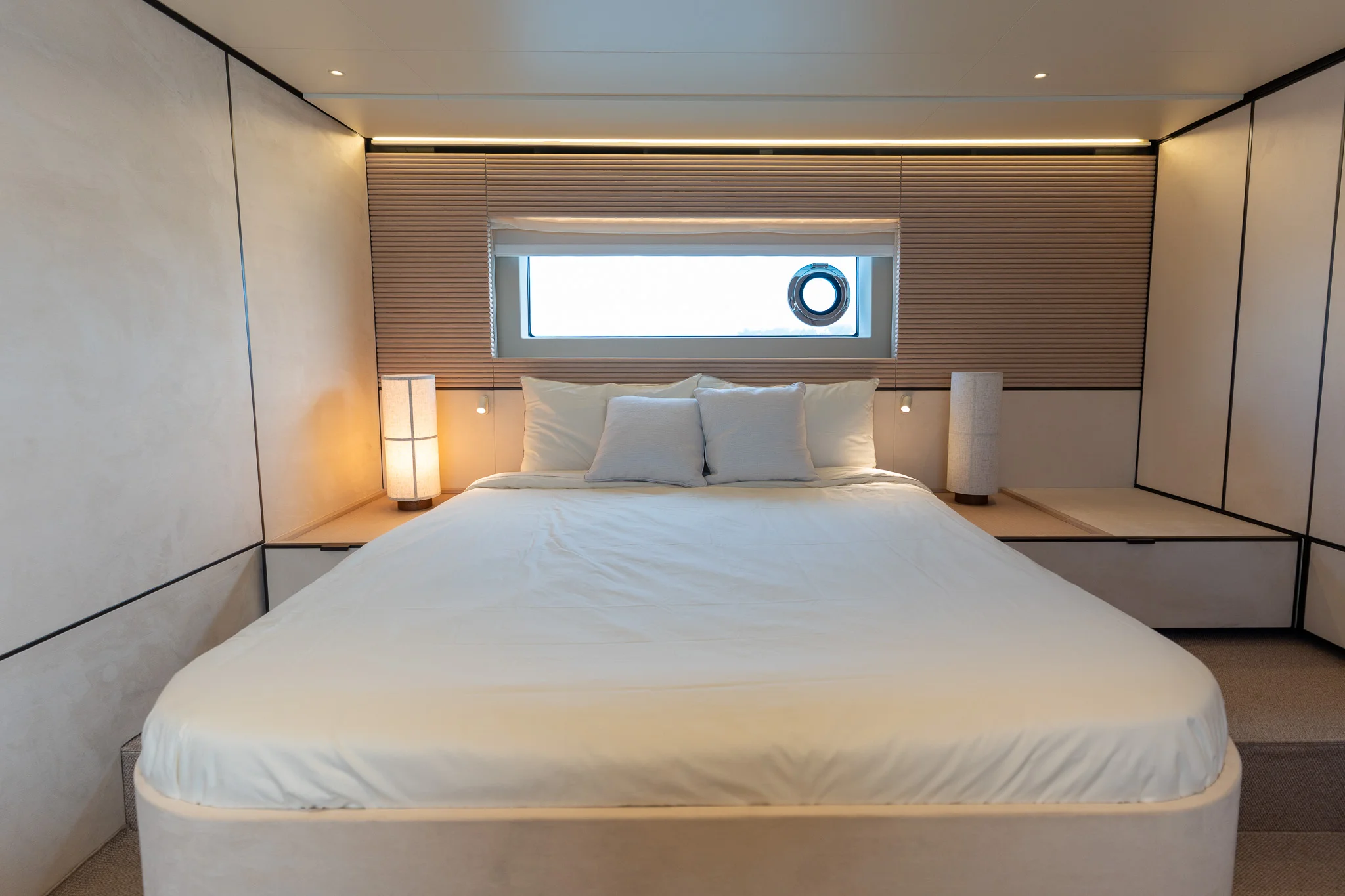 2026 Azimut Seadeck 6 Image Thumbnail #42