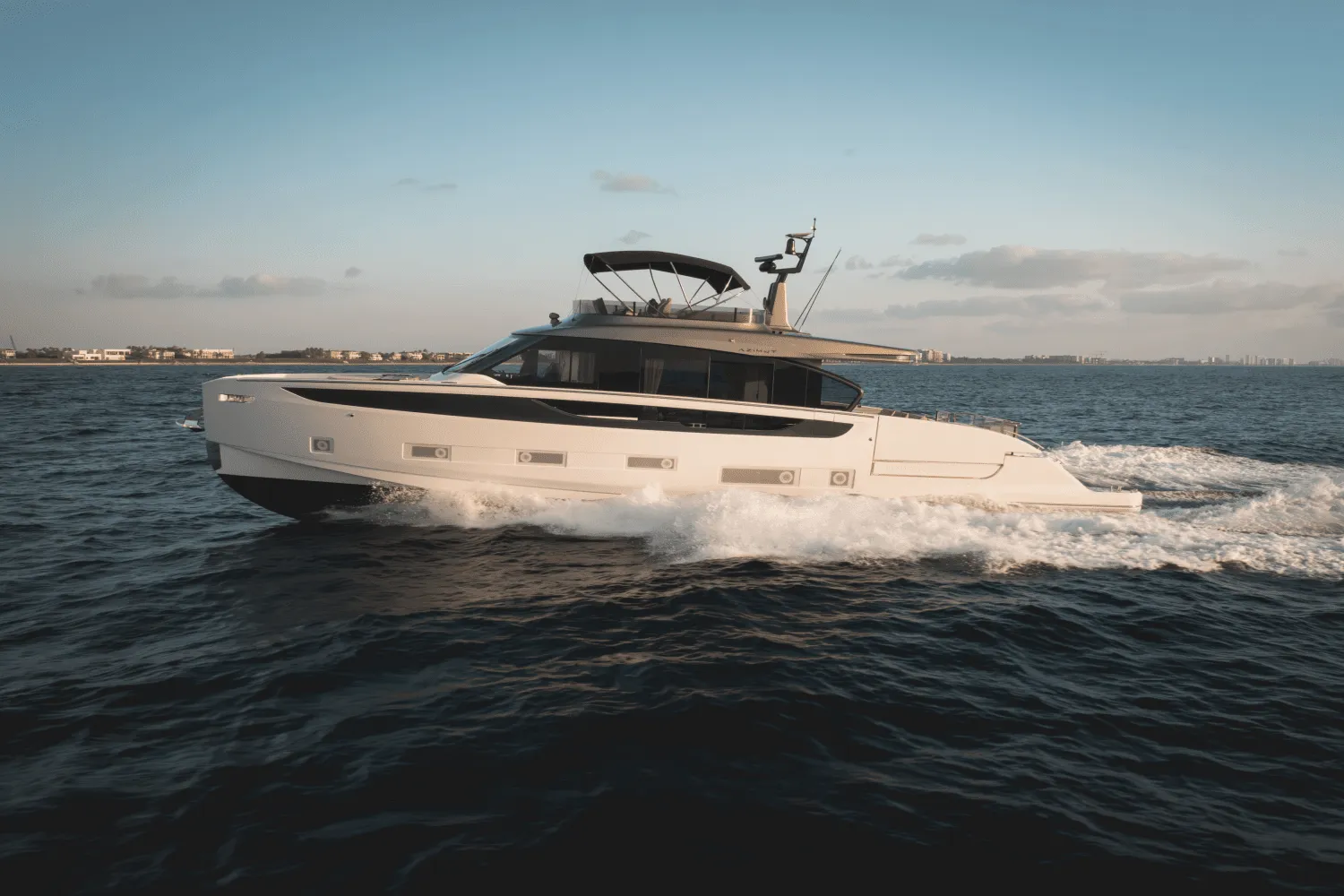 2025 Azimut Seadeck 7 Image Thumbnail #80