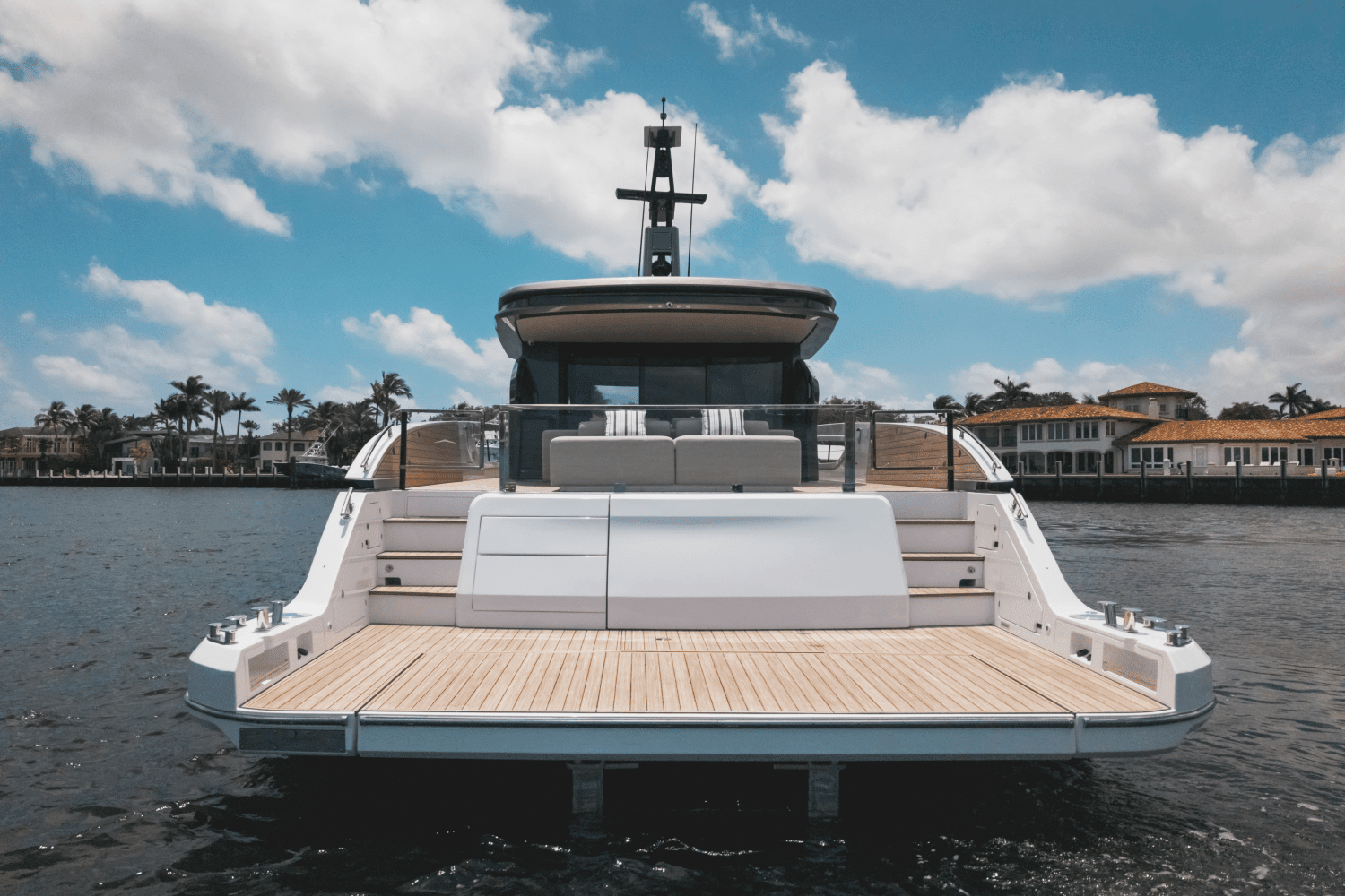 2025 Azimut
                                                             Seadeck 7 Image Thumbnail #81