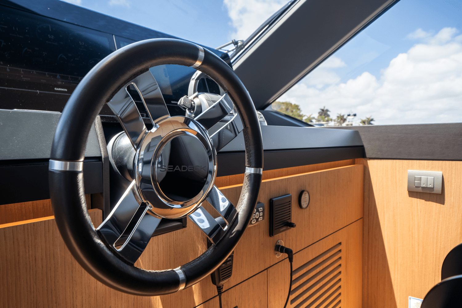 2025 Azimut
                                                             Seadeck 7 Image Thumbnail #63