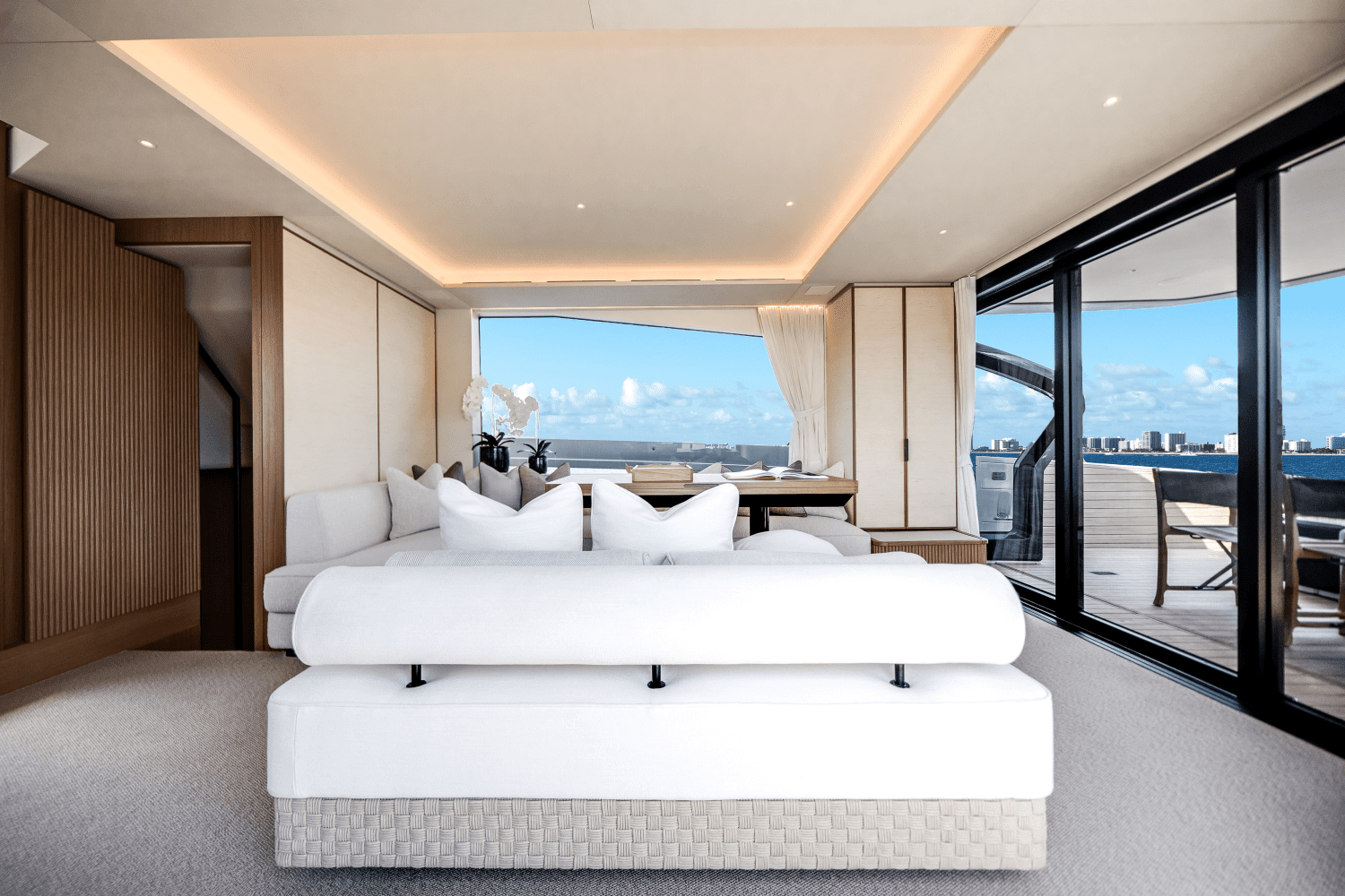 2025 Azimut
                                                             Seadeck 7 Image Thumbnail #19