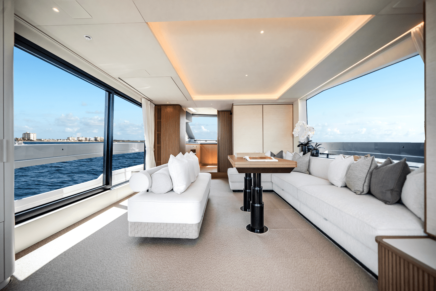 2025 Azimut
                                                             Seadeck 7 Image Thumbnail #16