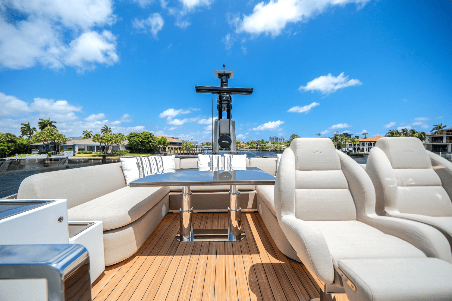 2025 Azimut
                                                             Seadeck 7 Image Thumbnail #67