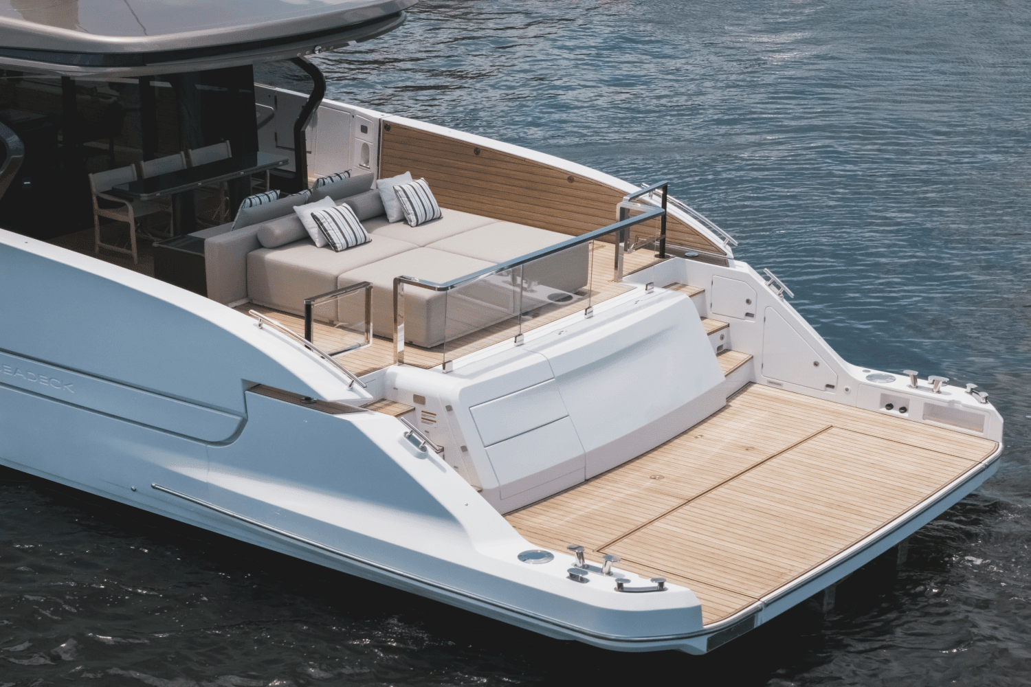2025 Azimut
                                                             Seadeck 7 Image Thumbnail #12
