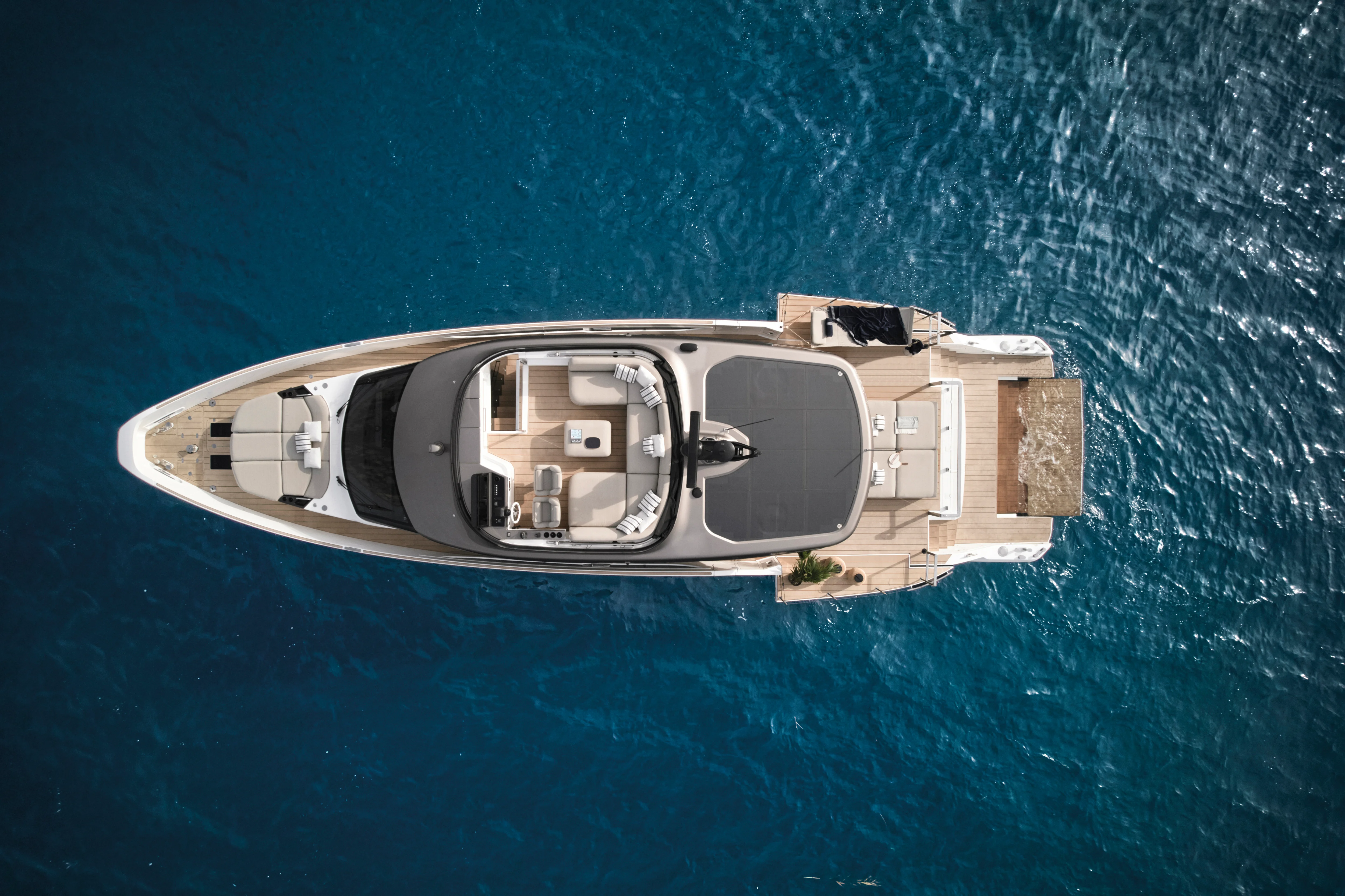 2026 Azimut Seadeck 7 Image Thumbnail #2