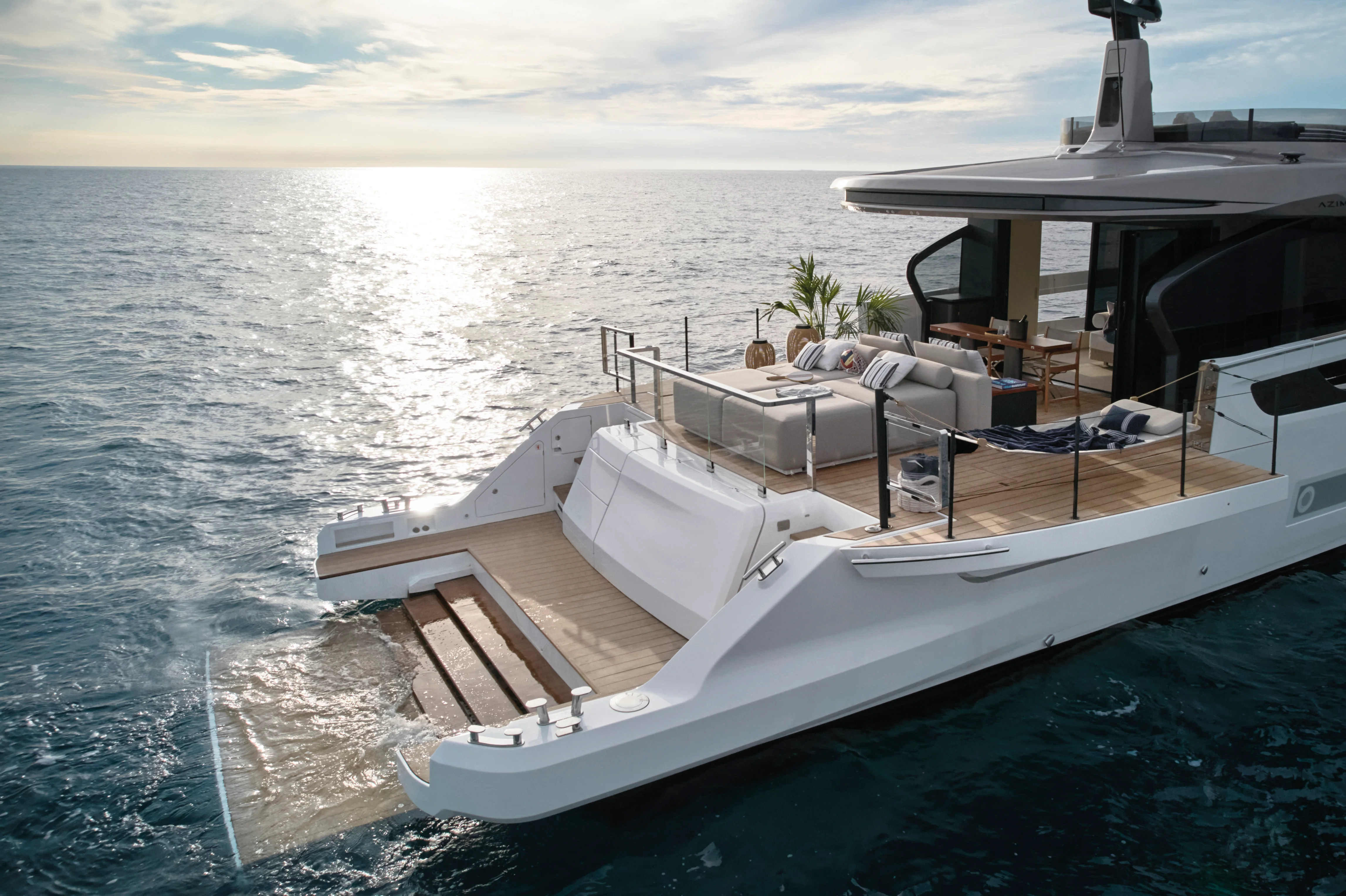 2026 Azimut Seadeck 7 Image Thumbnail #23