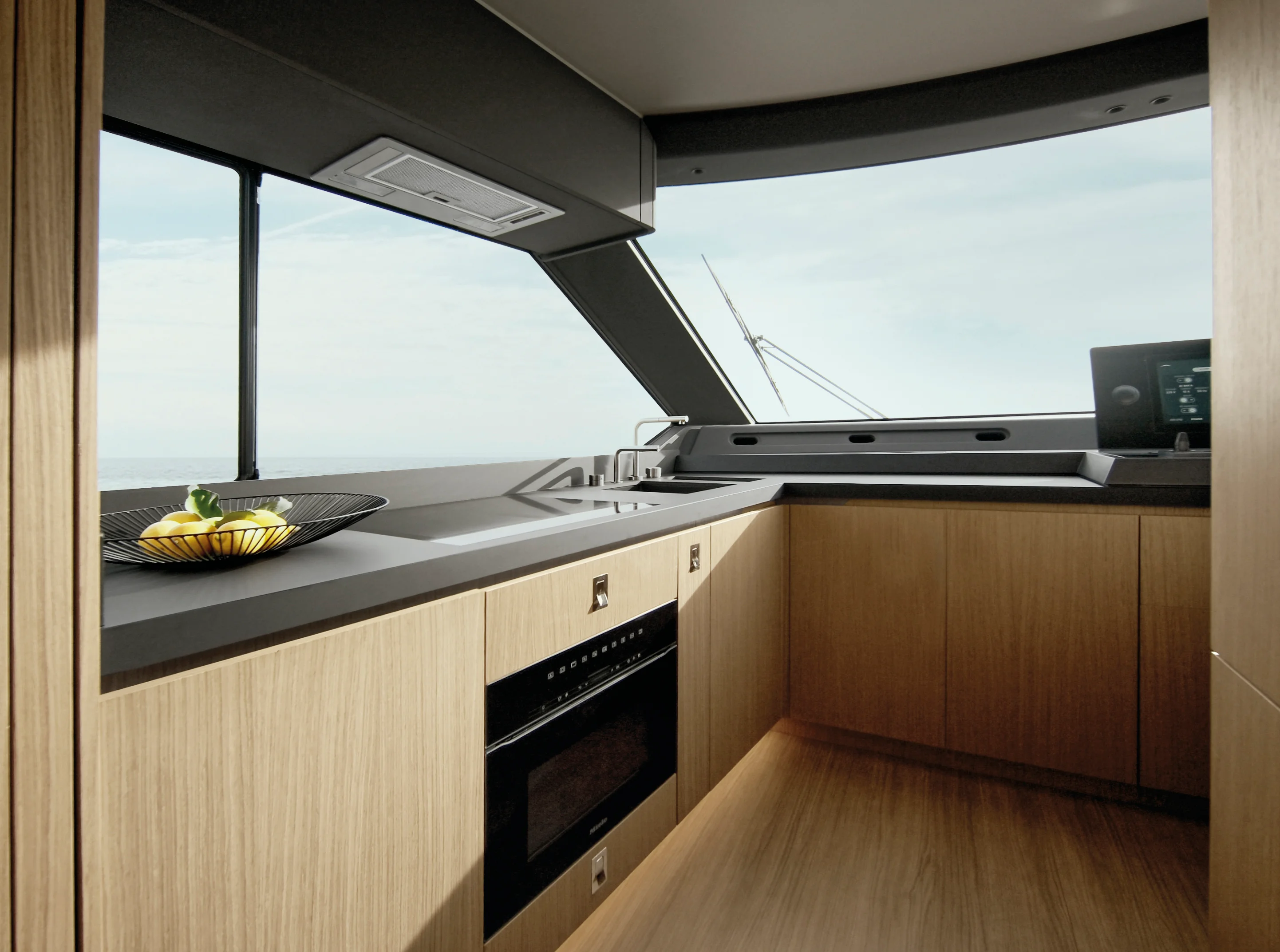 2026 Azimut Seadeck 7 Image Thumbnail #37