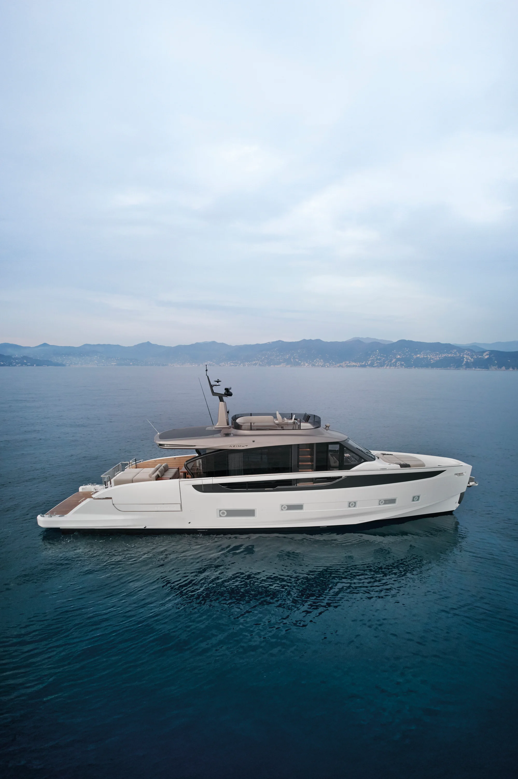 2026 Azimut Seadeck 7 Image Thumbnail #7