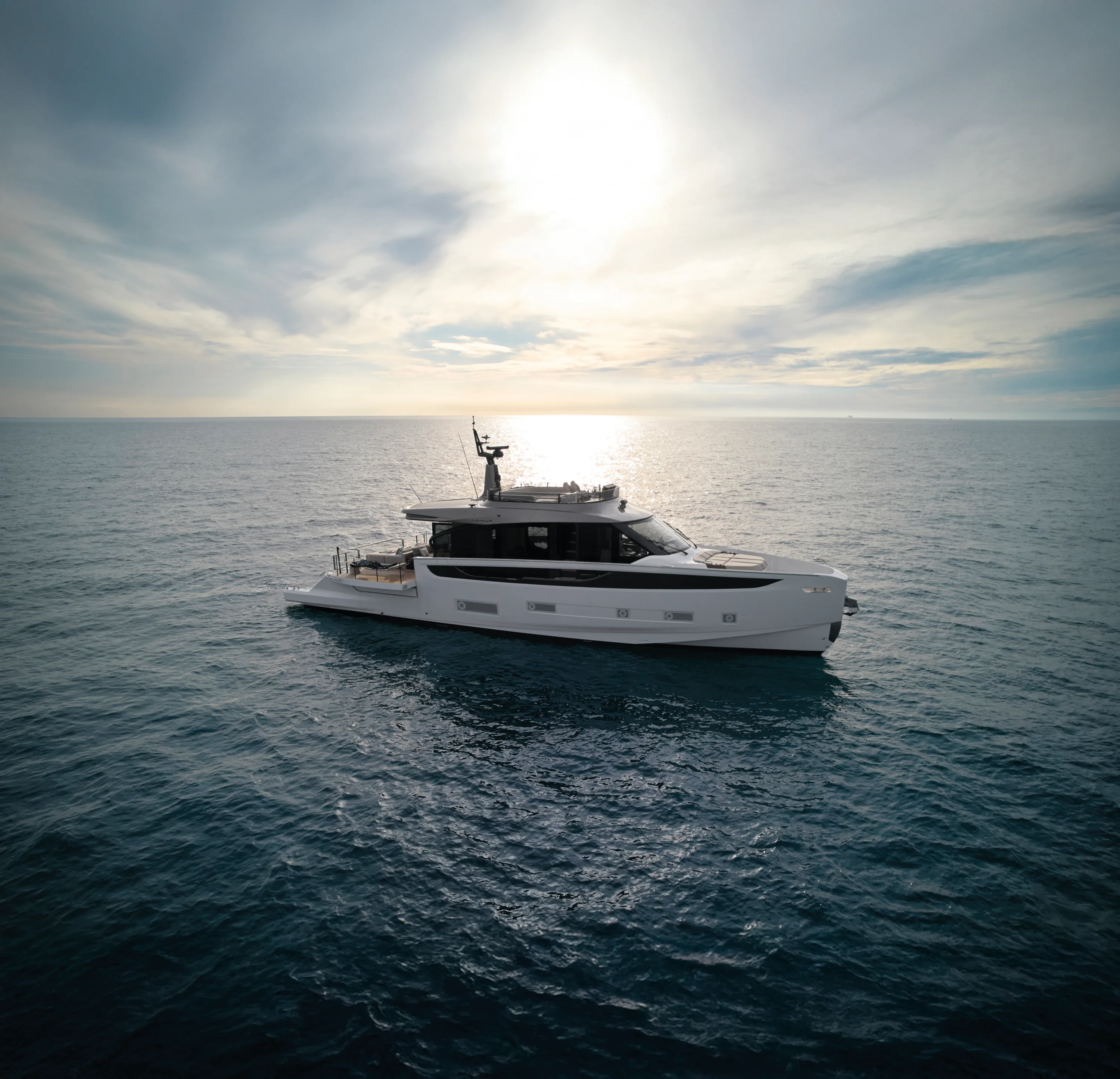 2026 Azimut Seadeck 7 Image Thumbnail #4