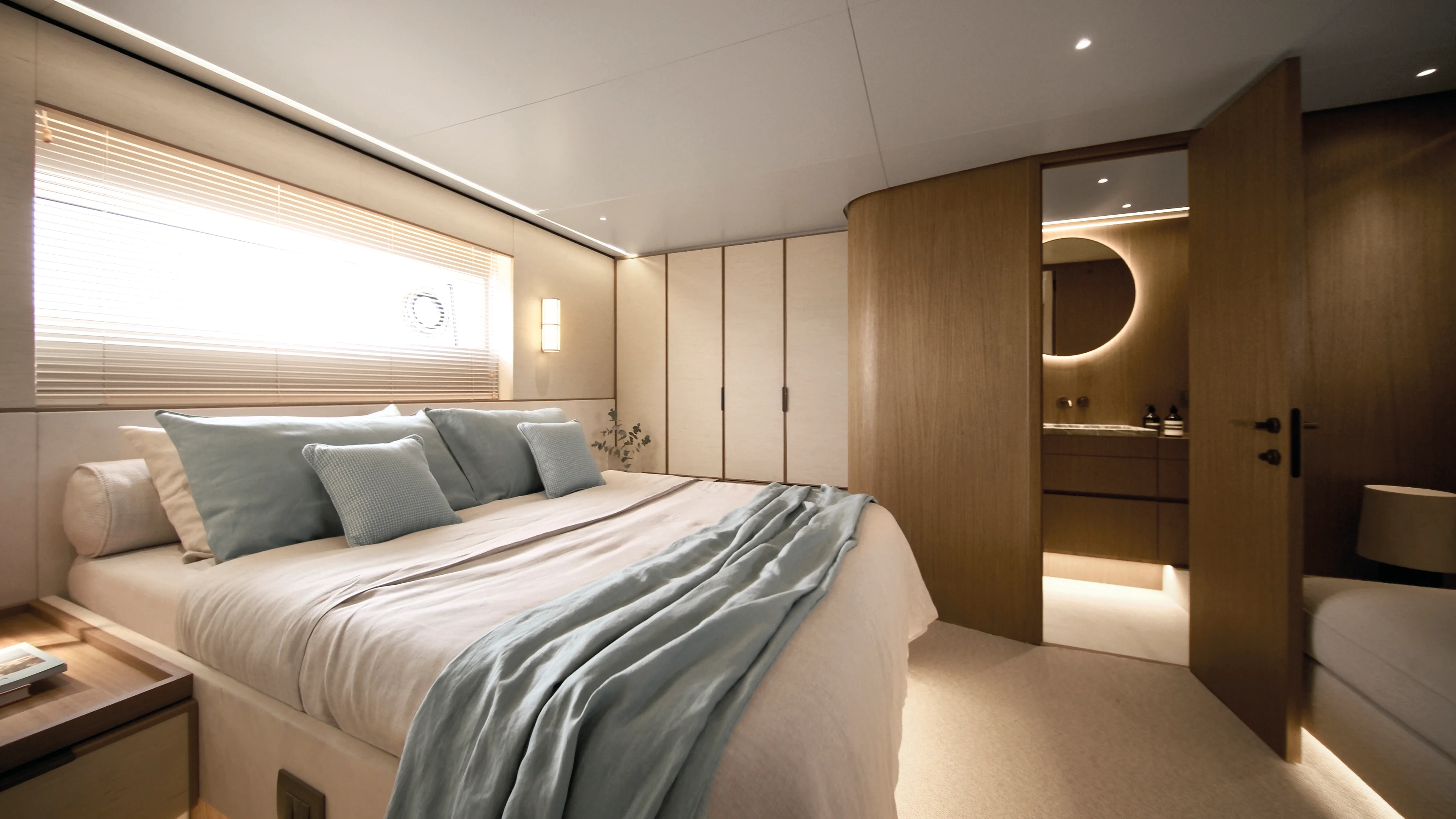 2026 Azimut Seadeck 7 Image Thumbnail #37