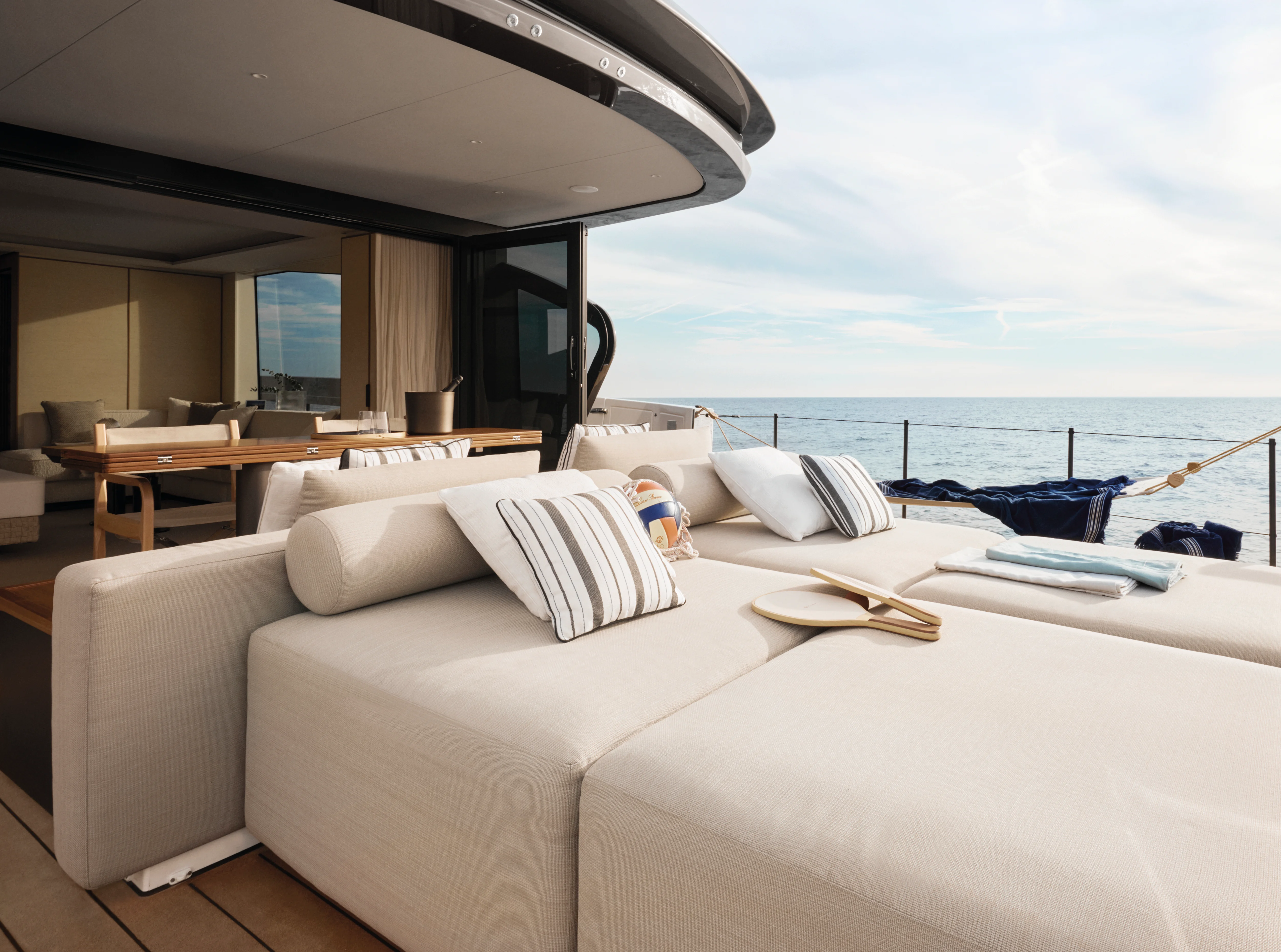 2026 Azimut Seadeck 7 Image Thumbnail #10