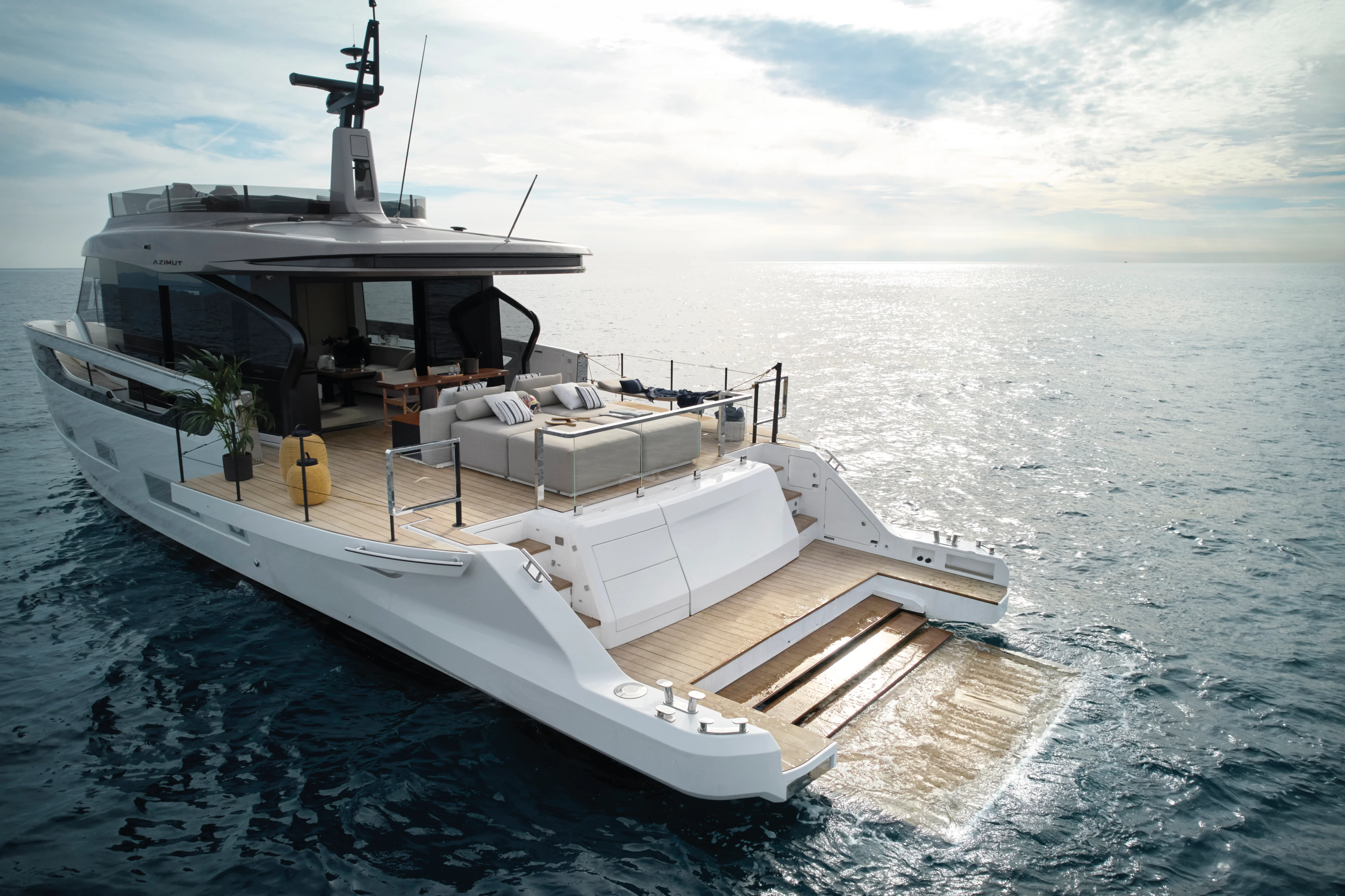 2026 Azimut Seadeck 7 Image Thumbnail #15