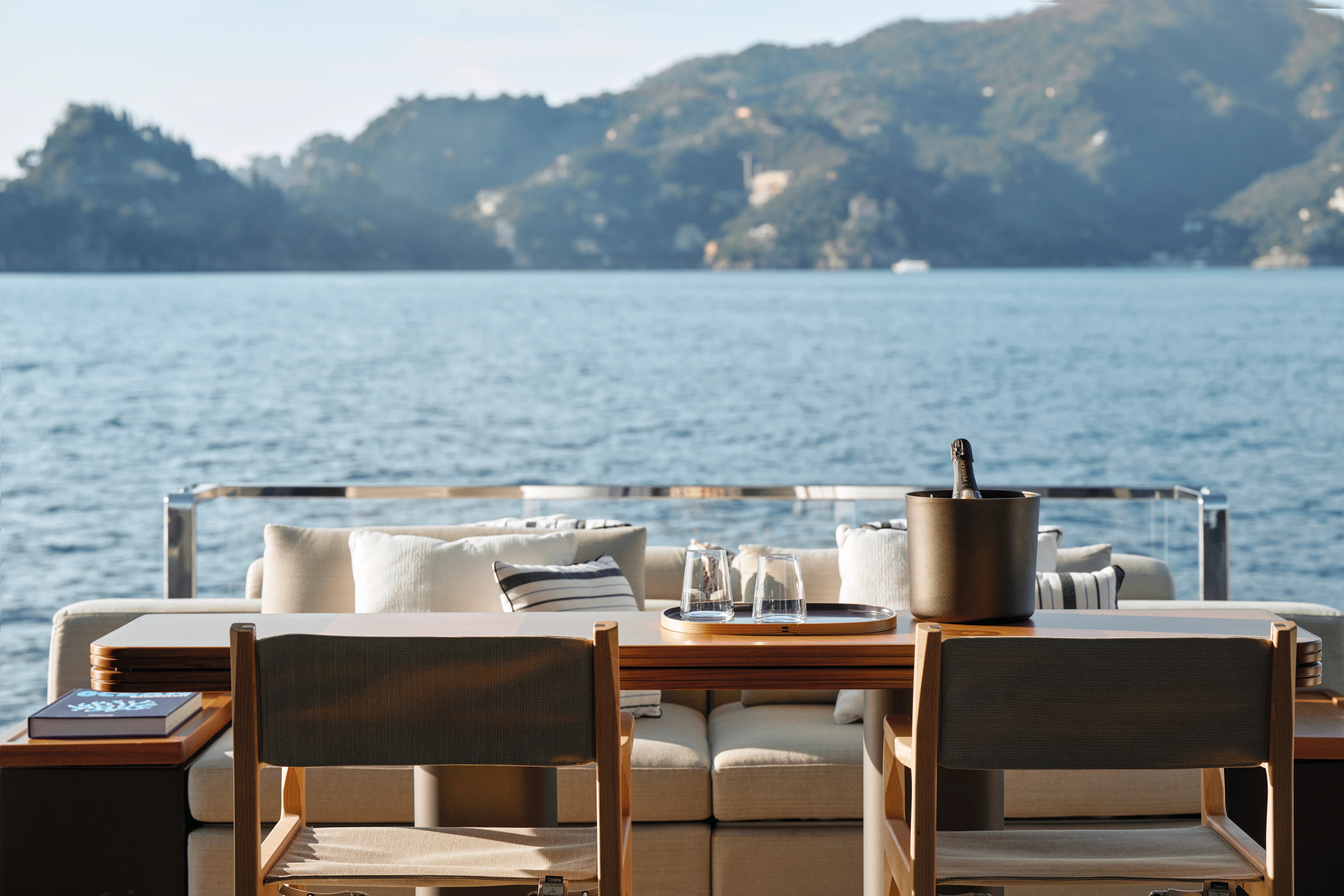 2026 Azimut Seadeck 7 Image Thumbnail #11