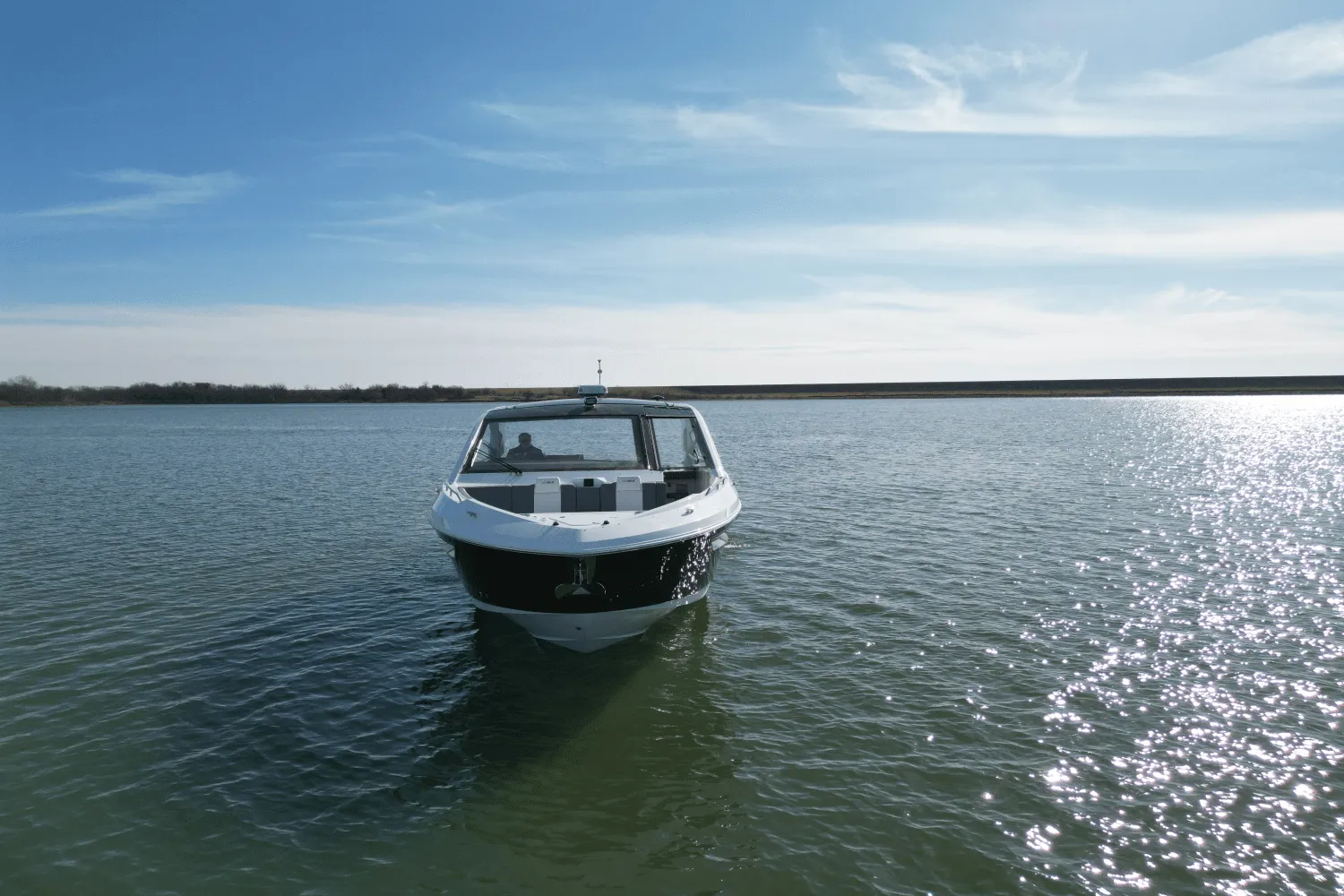 2025 Cruisers Yachts 42 GLS Image Thumbnail #5