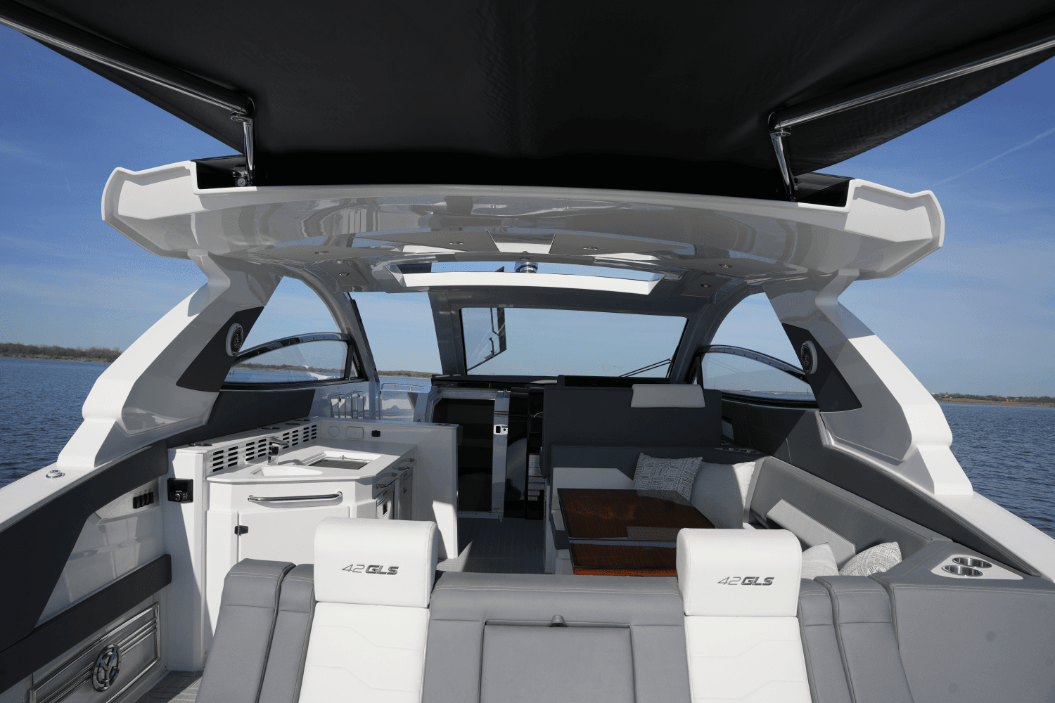 2025 Cruisers Yachts 42 GLS Image Thumbnail #20