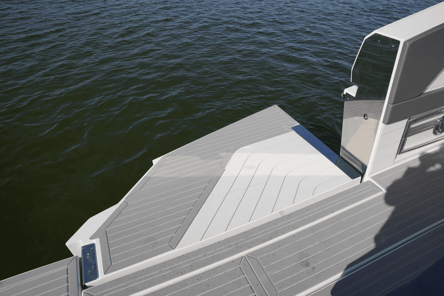 2025 Cruisers Yachts 42 GLS Image Thumbnail #16