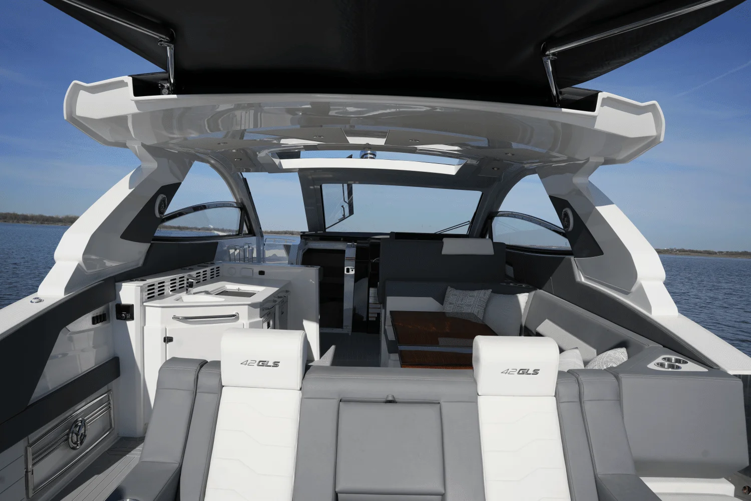2025 Cruisers Yachts 42 GLS Image Thumbnail #21