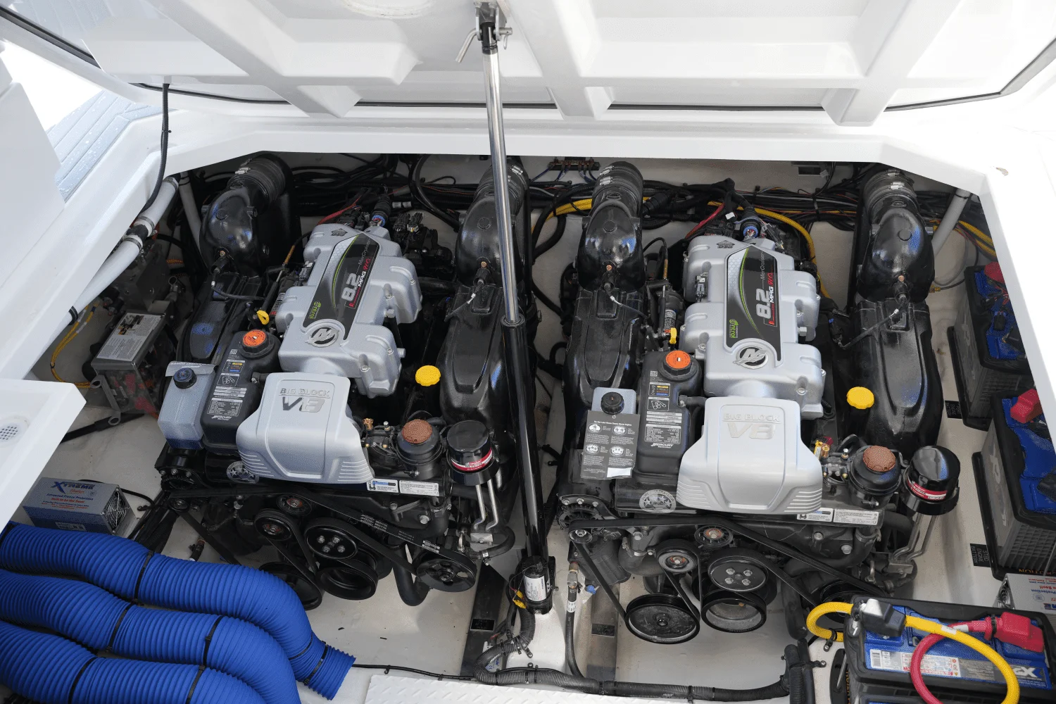 2025 Cruisers Yachts 42 GLS Image Thumbnail #49