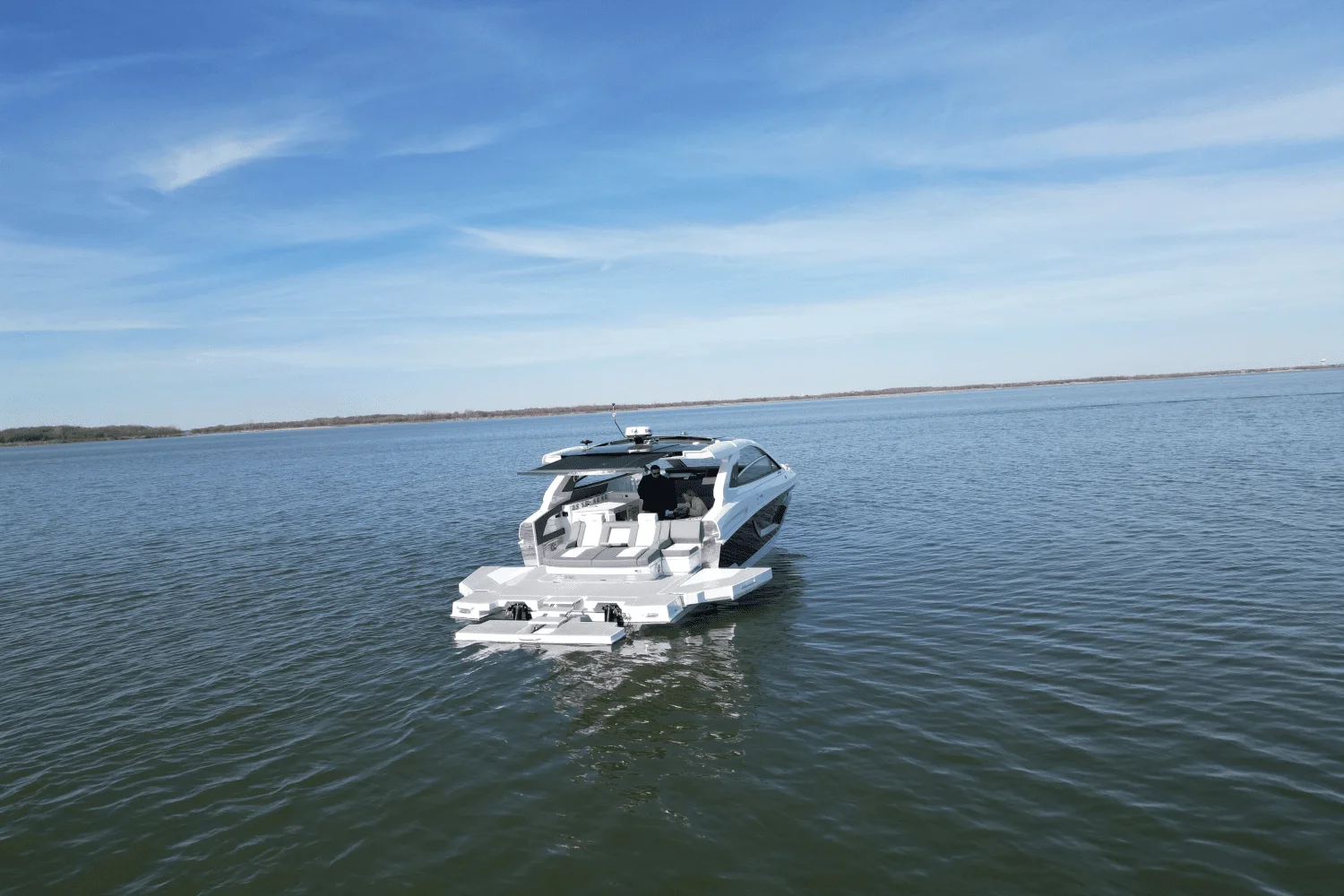 2025 Cruisers Yachts 42 GLS Image Thumbnail #10