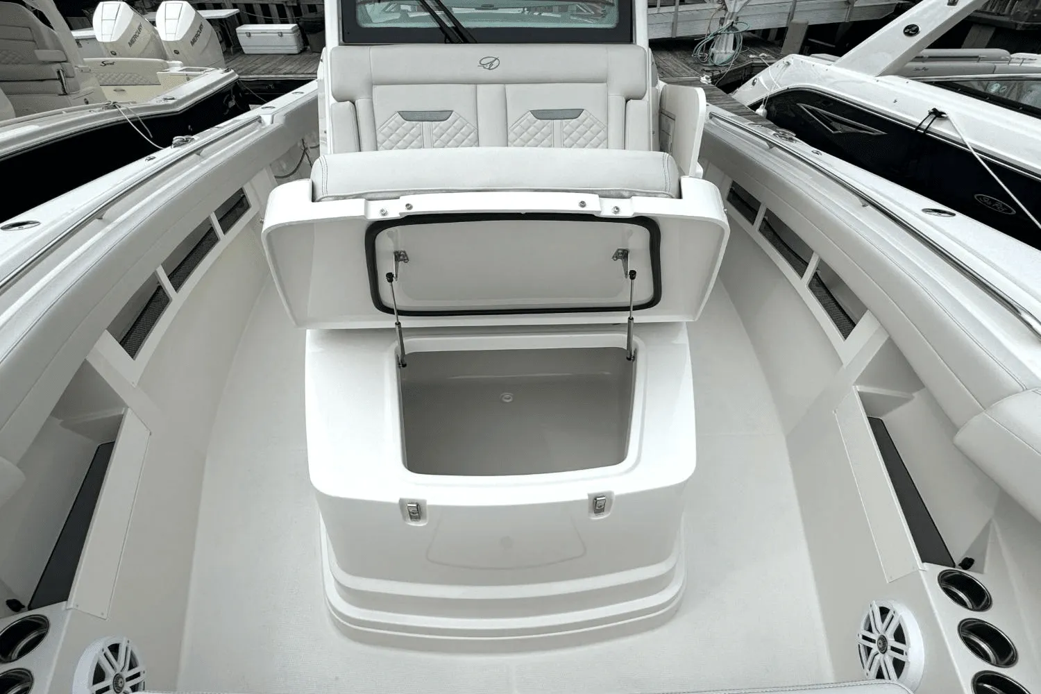 2025 Sailfish 360 CC Image Thumbnail #48