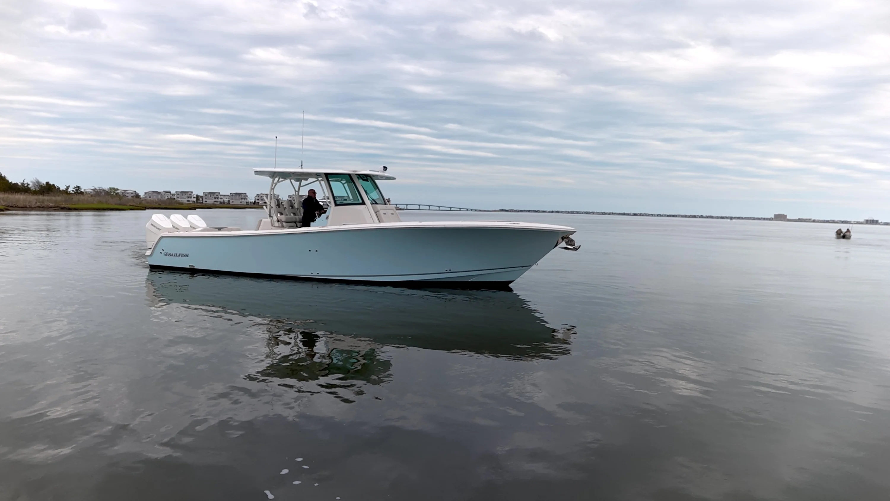 2025 Sailfish 360 CC Image Thumbnail #5