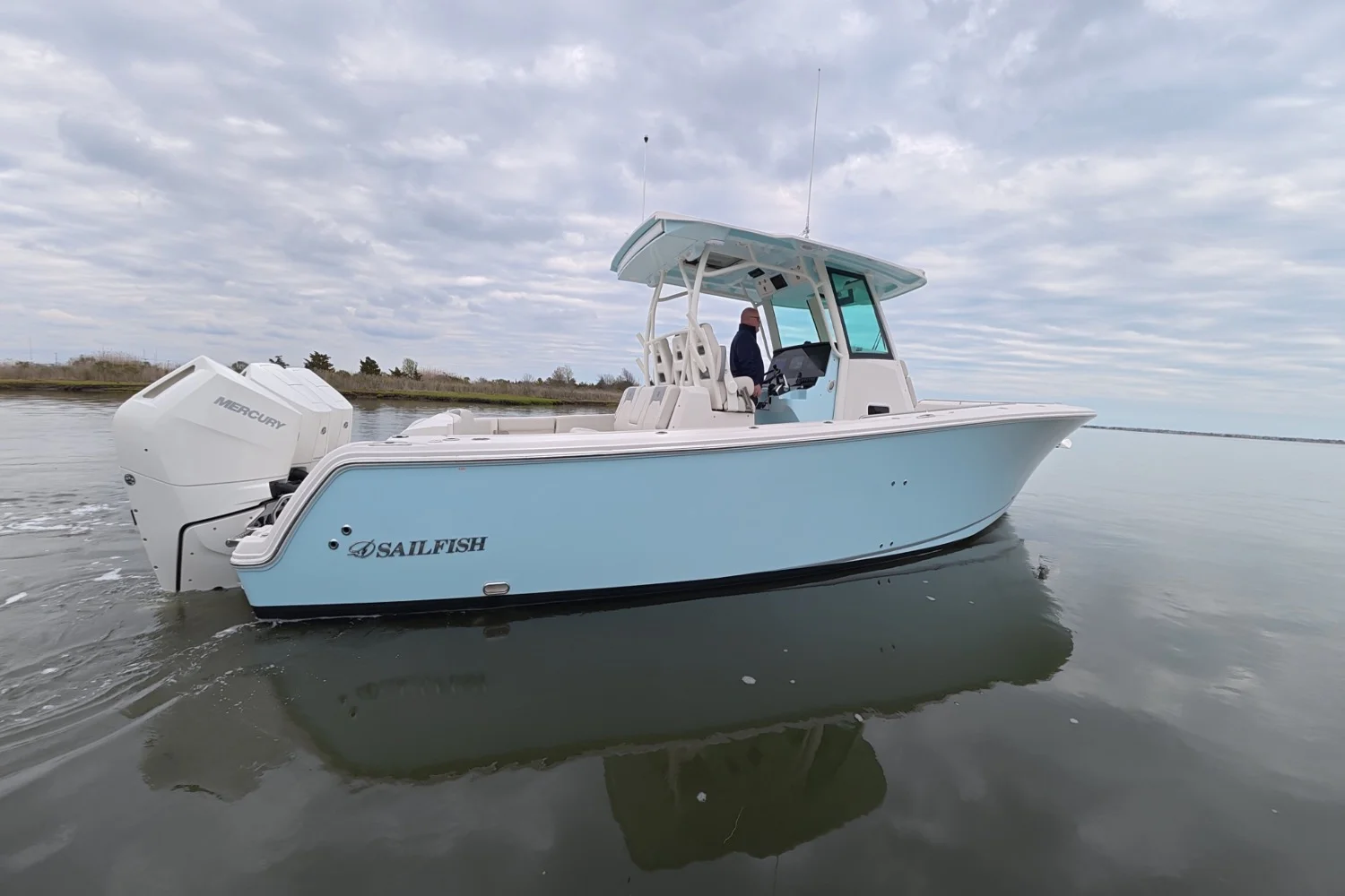 2025 Sailfish 360 CC Image Thumbnail #8