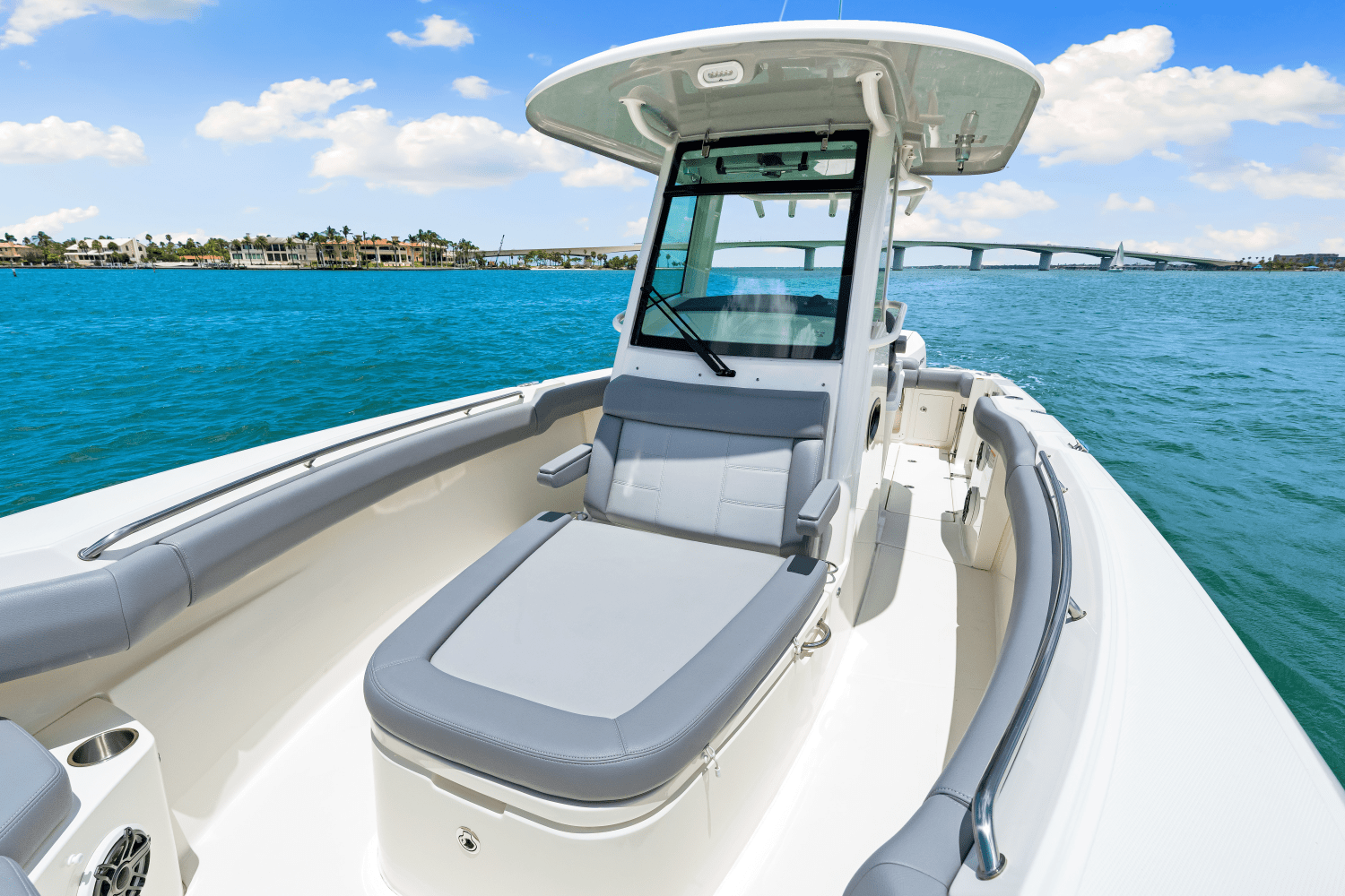 2025 Boston Whaler 280 Outrage Image Thumbnail #69