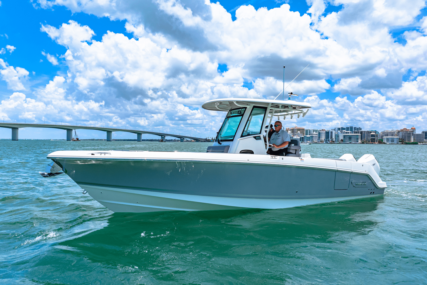 2025 Boston Whaler 280 Outrage Image Thumbnail #5