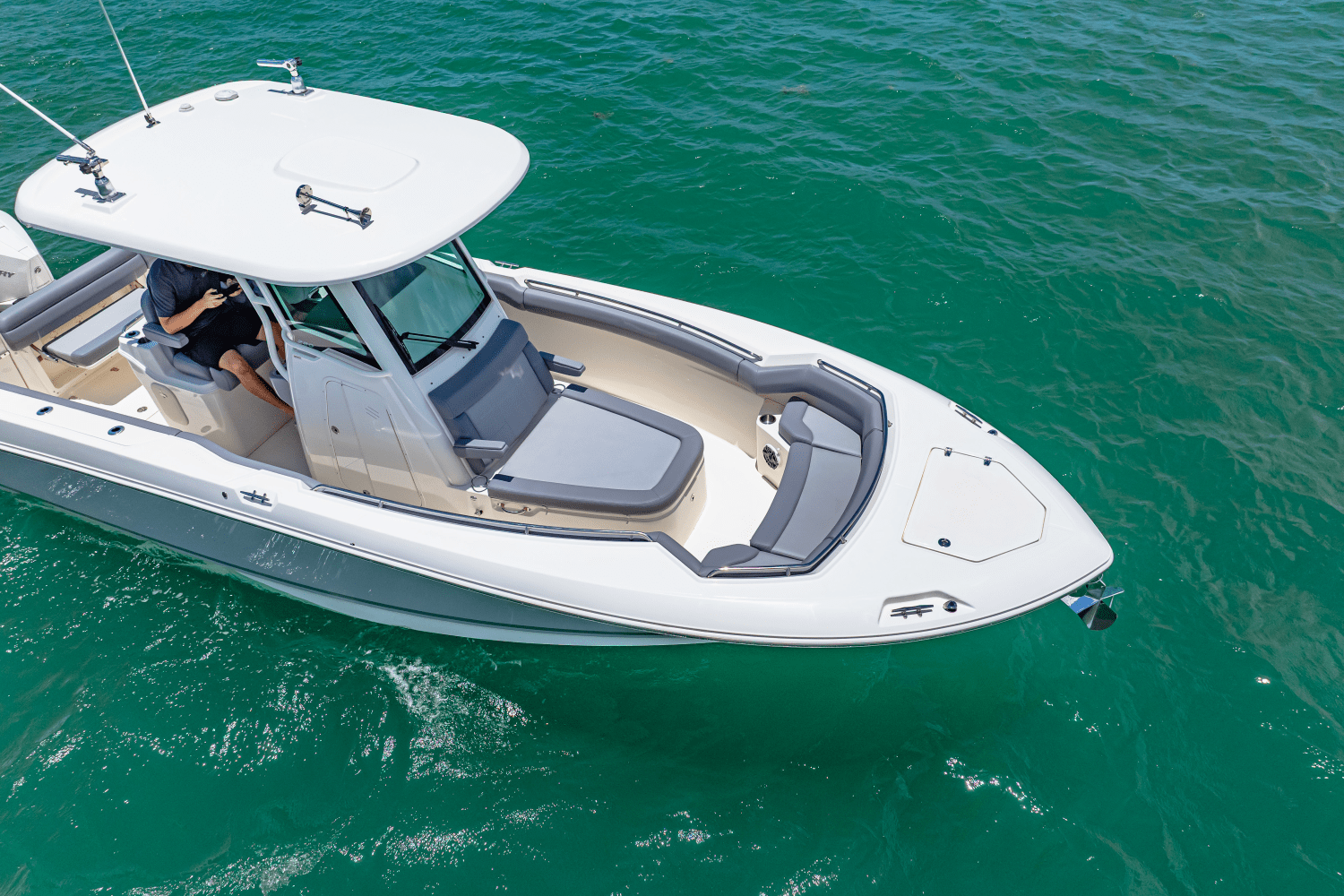 2025 Boston Whaler 280 Outrage Image Thumbnail #3