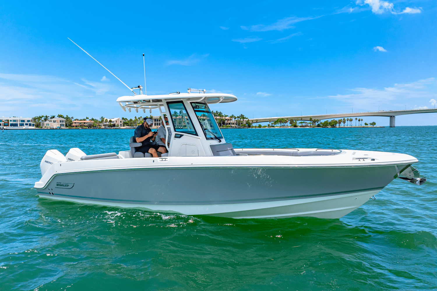 2025 Boston Whaler 280 Outrage Image Thumbnail #1