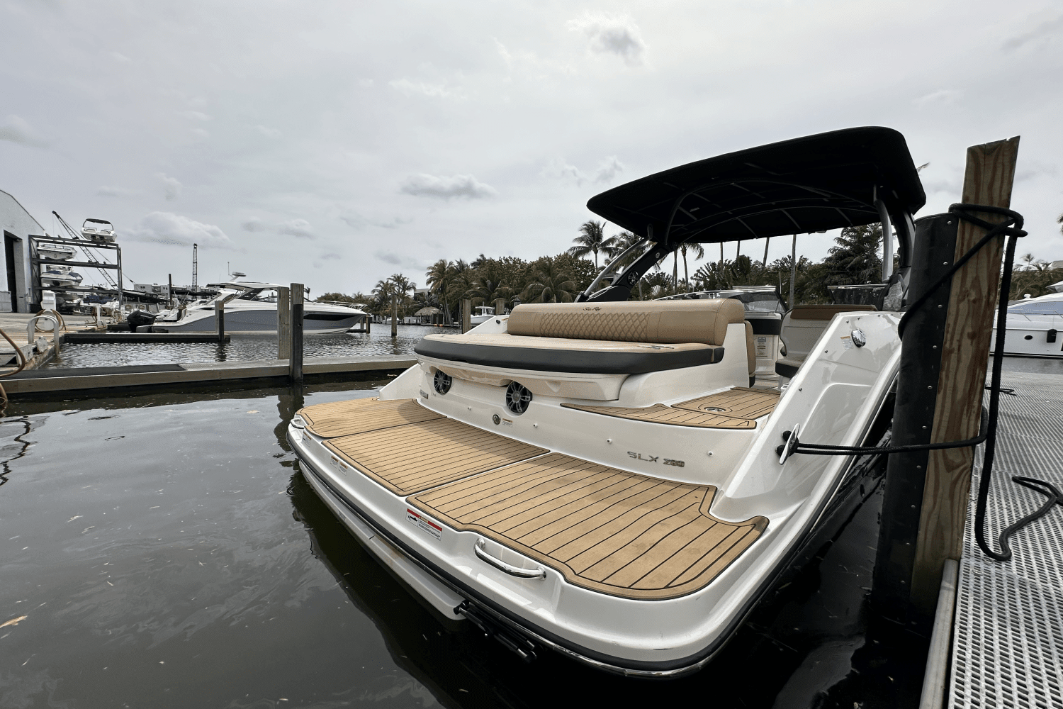 2019 Sea Ray
                                                             280 SLX Image Thumbnail #6