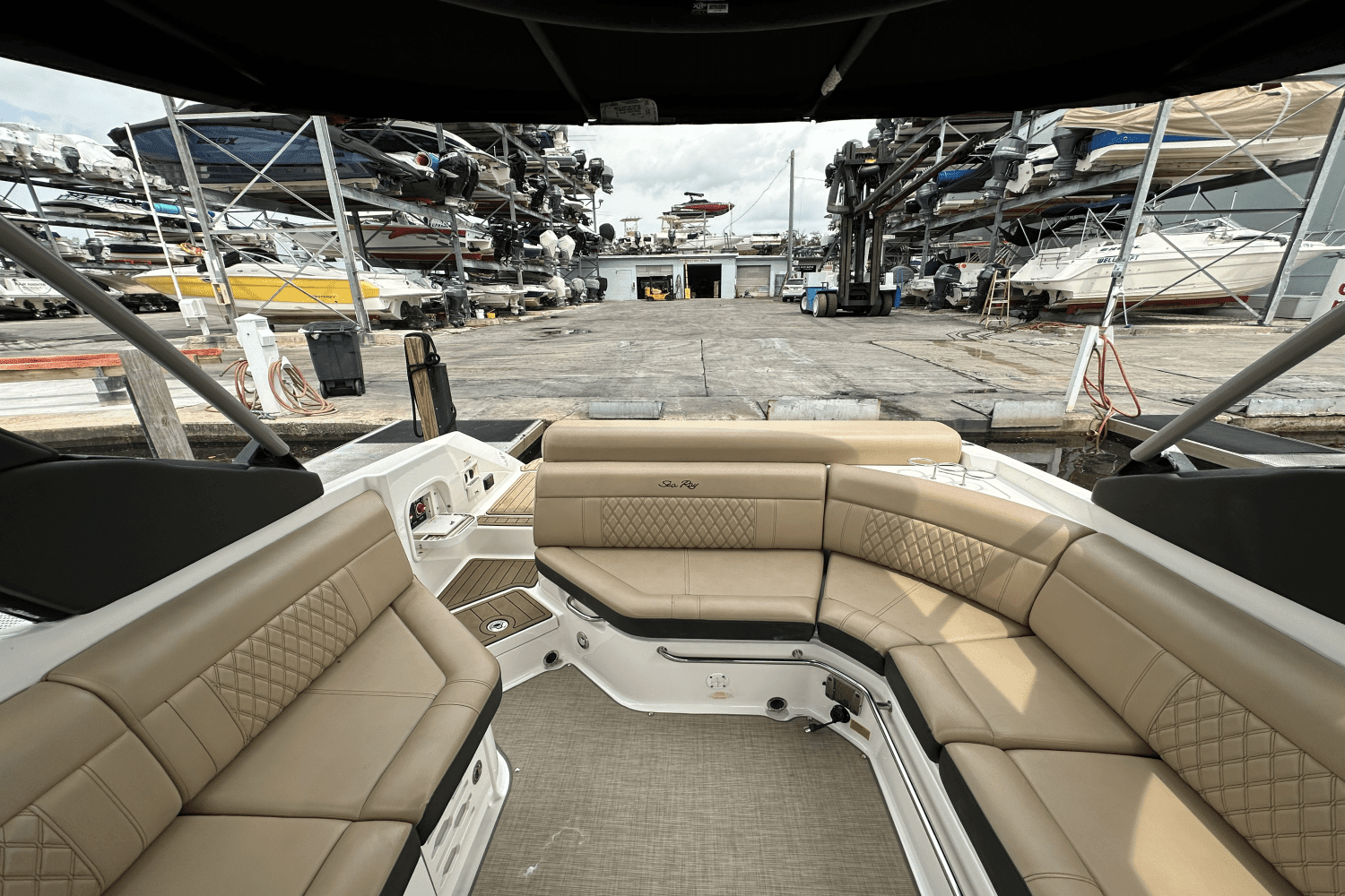 2019 Sea Ray
                                                             280 SLX Image Thumbnail #17