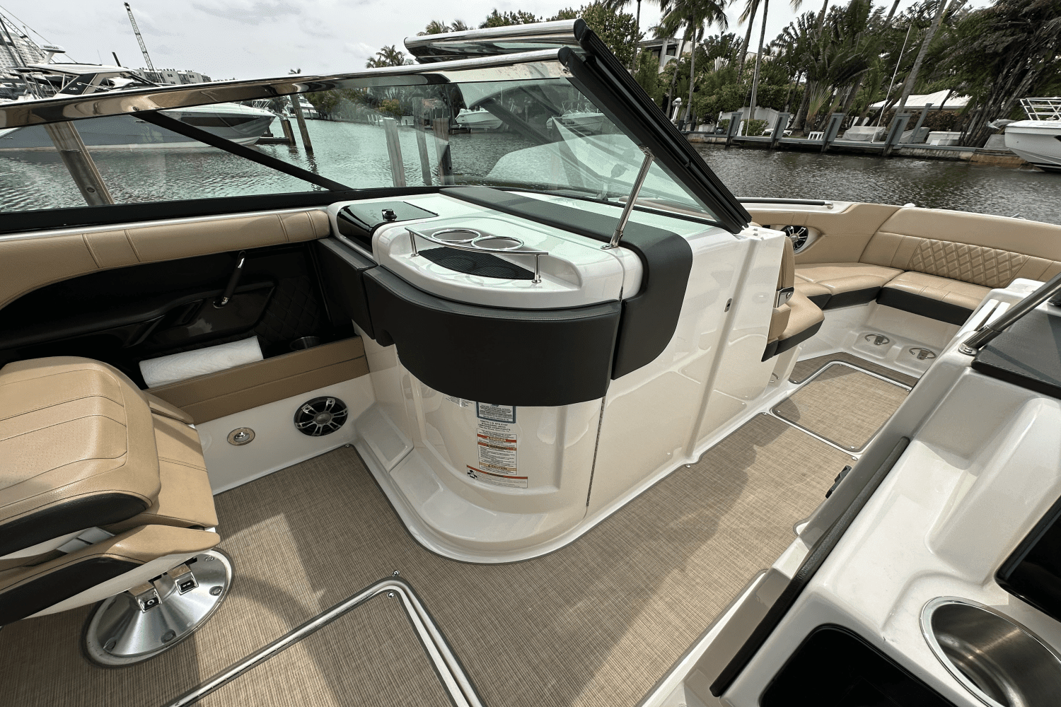 2019 Sea Ray
                                                             280 SLX Image Thumbnail #20