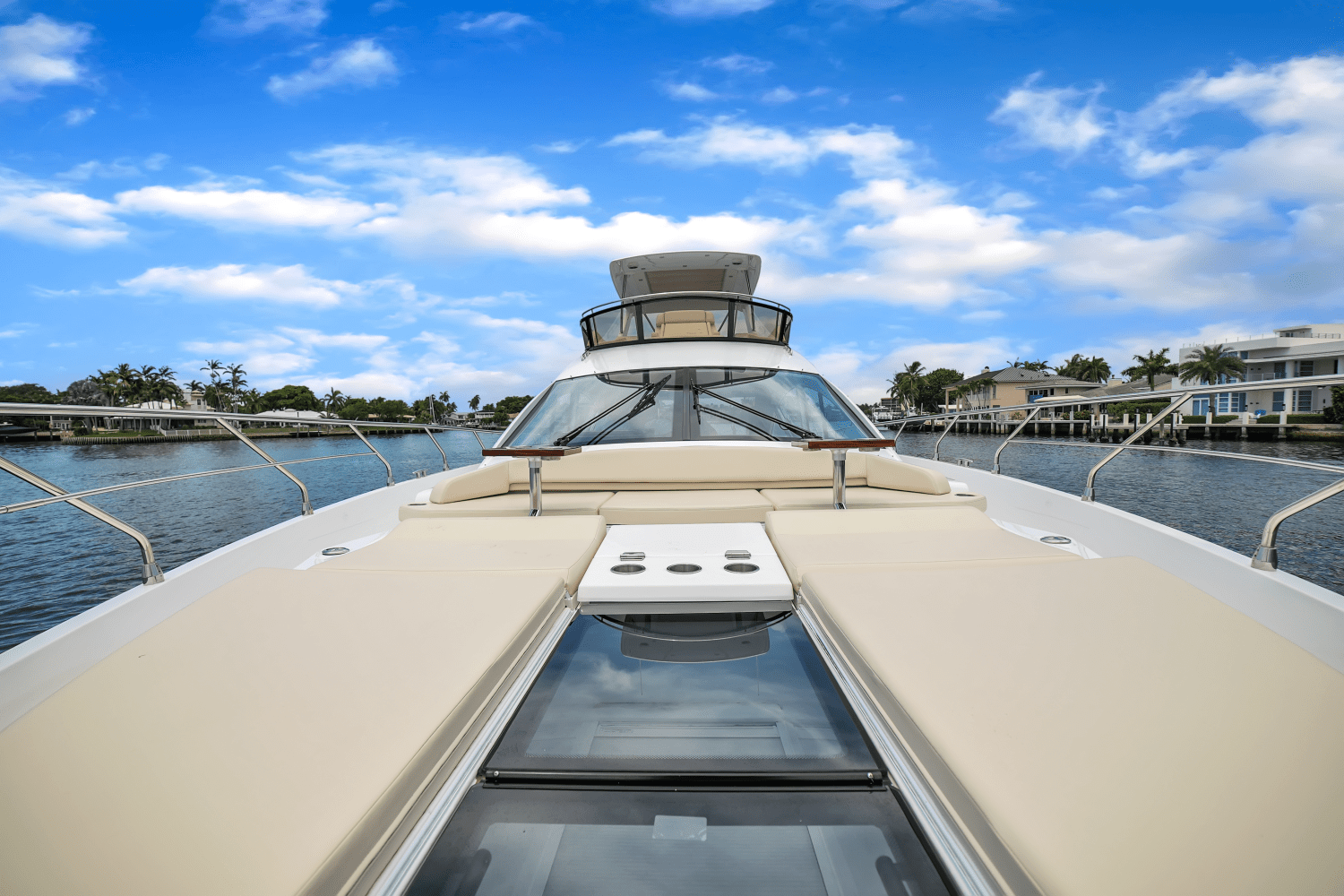 2024 Cruisers Yachts 60 Fly Image Thumbnail #15