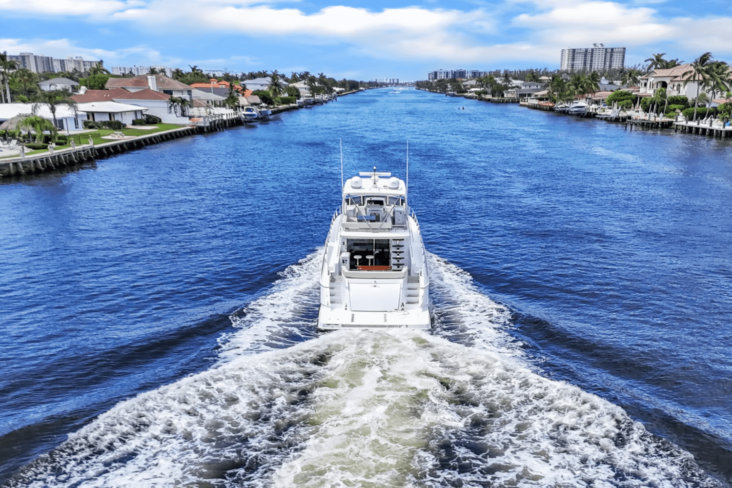 2024 Cruisers Yachts 60 Fly Image Thumbnail #7