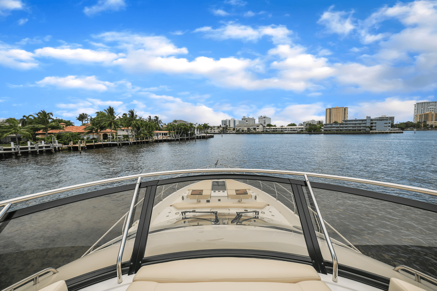 2024 Cruisers Yachts 60 Fly Image Thumbnail #18